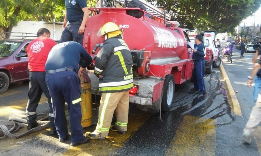 Se registra flamazo en un negocio de comida