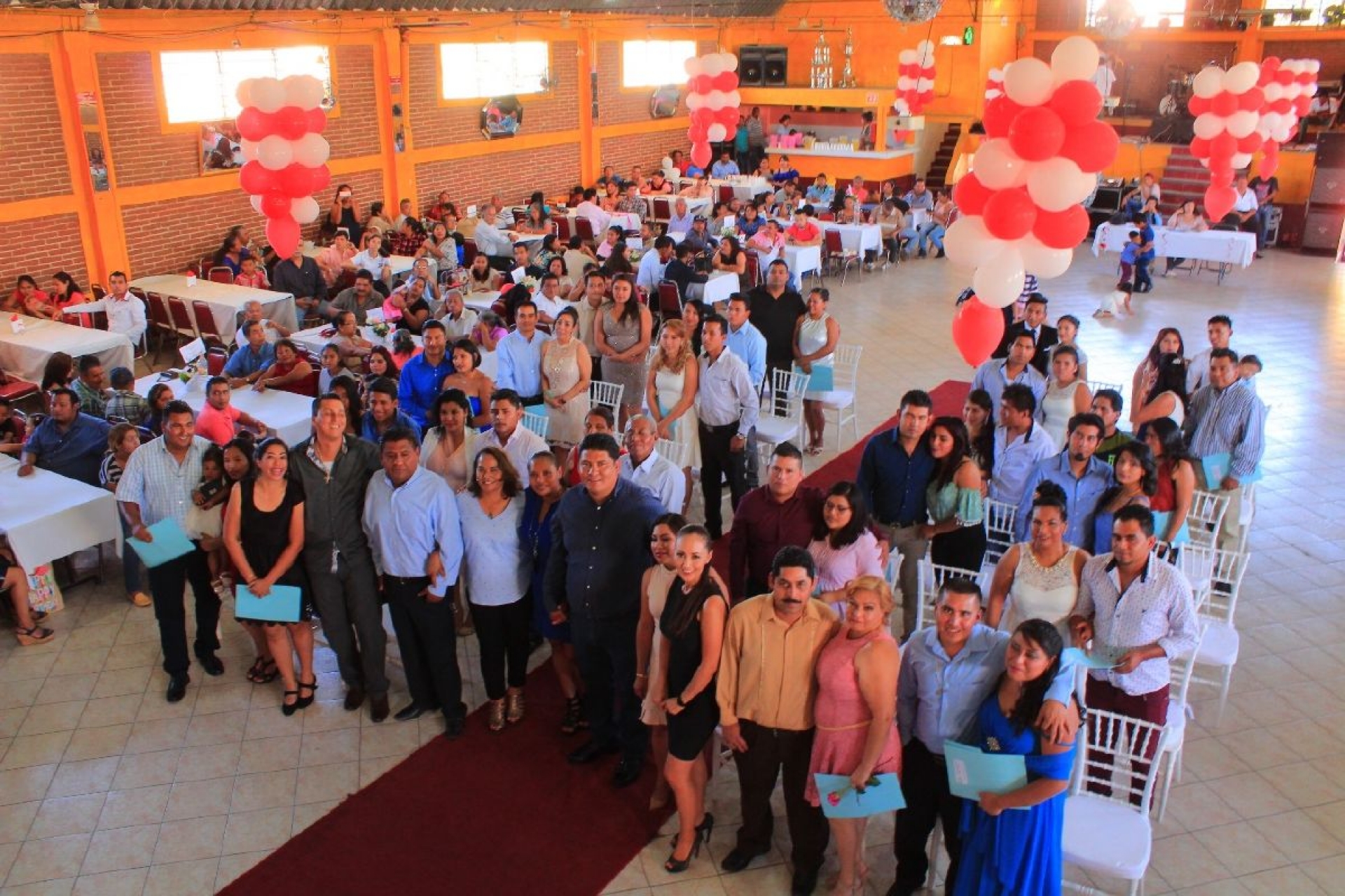 Contraen matrimonio 80 parejas en el municipio de Yecapixtla