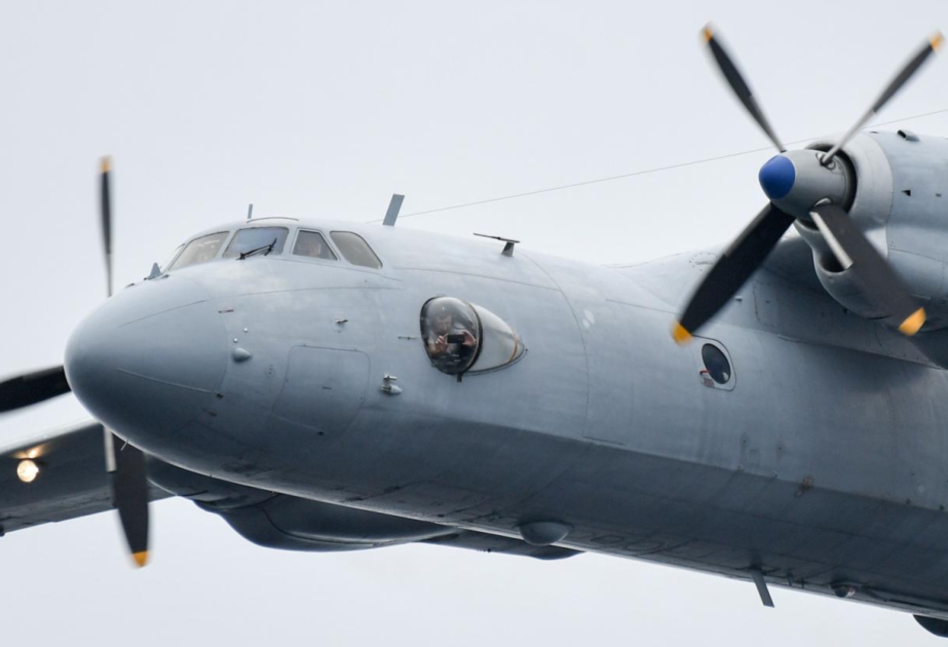 Un avión militar ruso se estrella en Crimea y deja 29 muertos