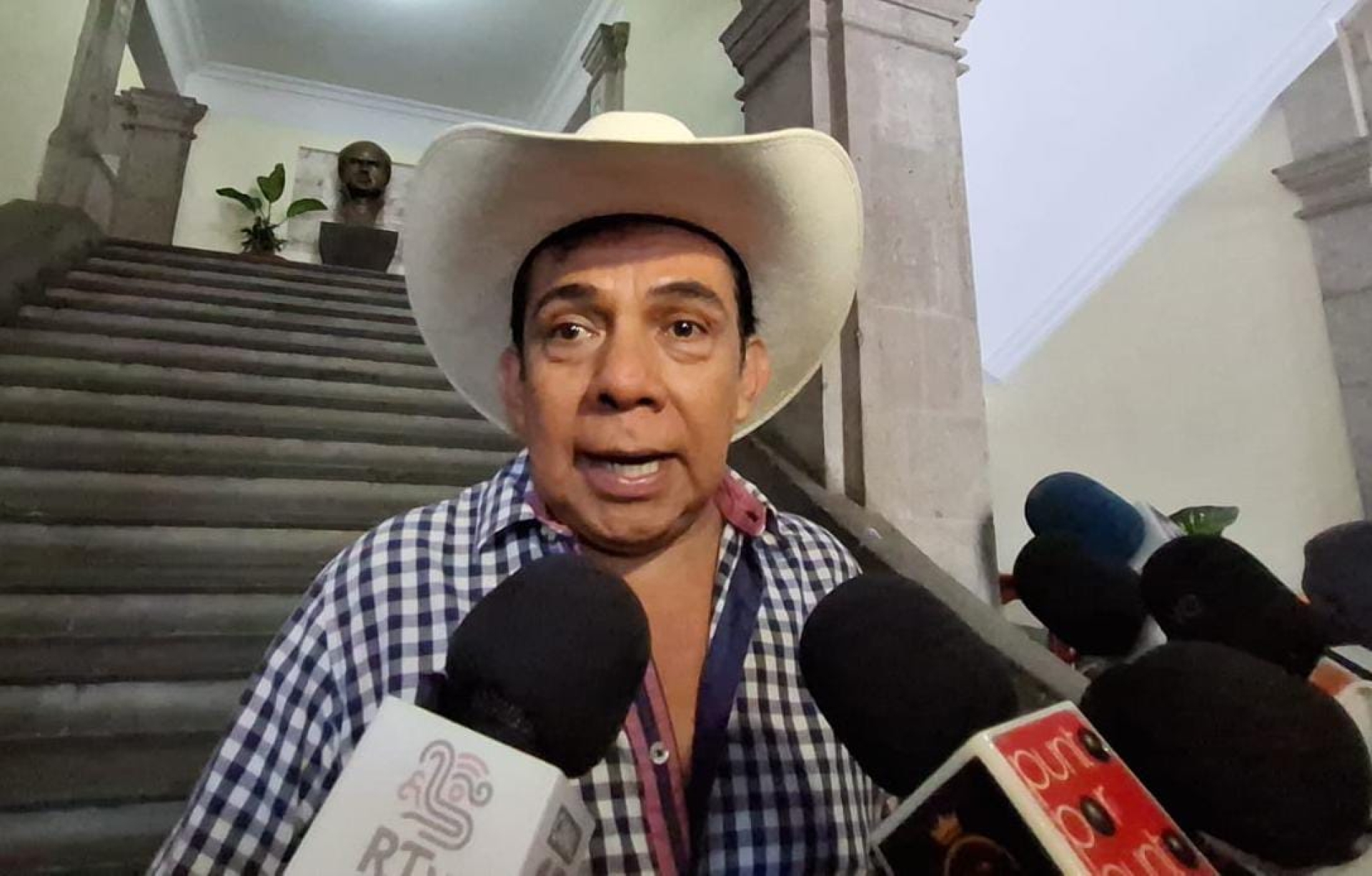 Redadas en EEUU y deportaciones generan reducción de remesas para compra de insumos en el campo, señala CCC