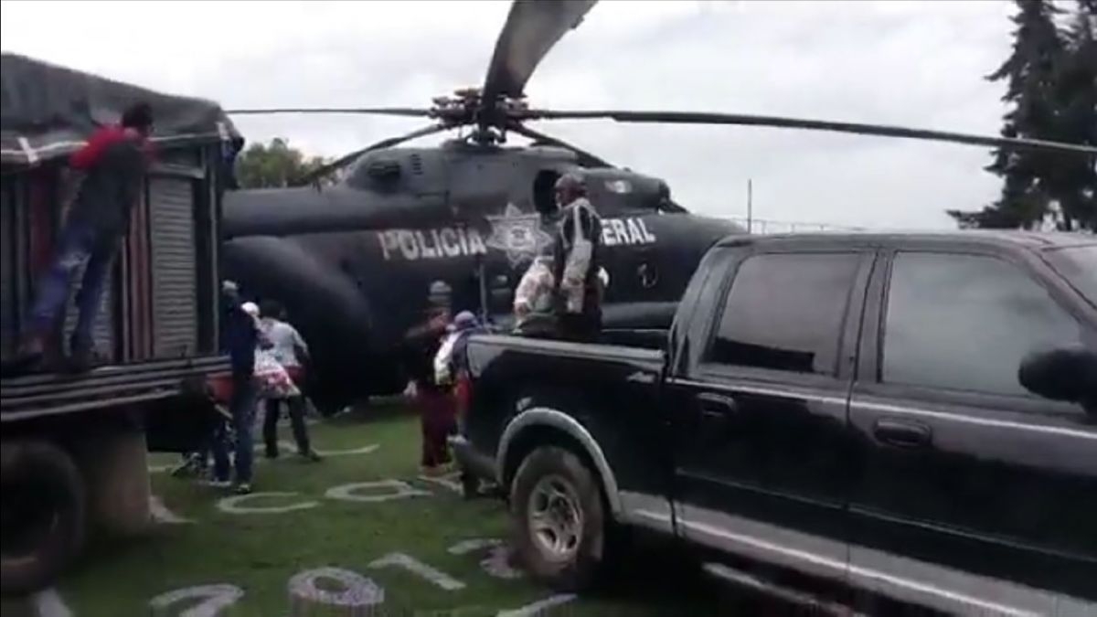 Por vía aérea PF distribuye ayuda humanitaria en comunidades de Tetela del Volcán