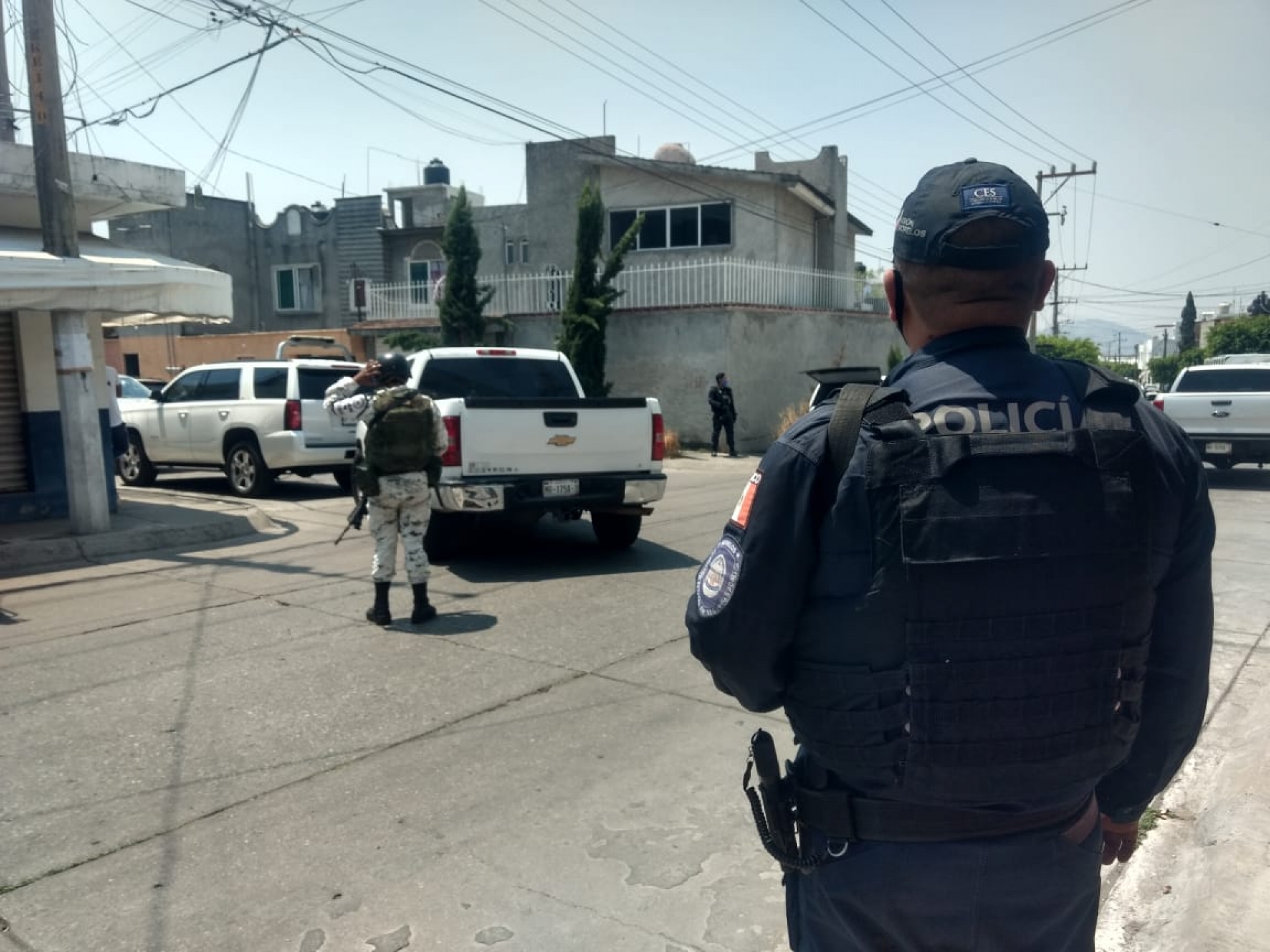 Realizan operativo en un inmueble en la colonia Tarianes, en Jiutepec