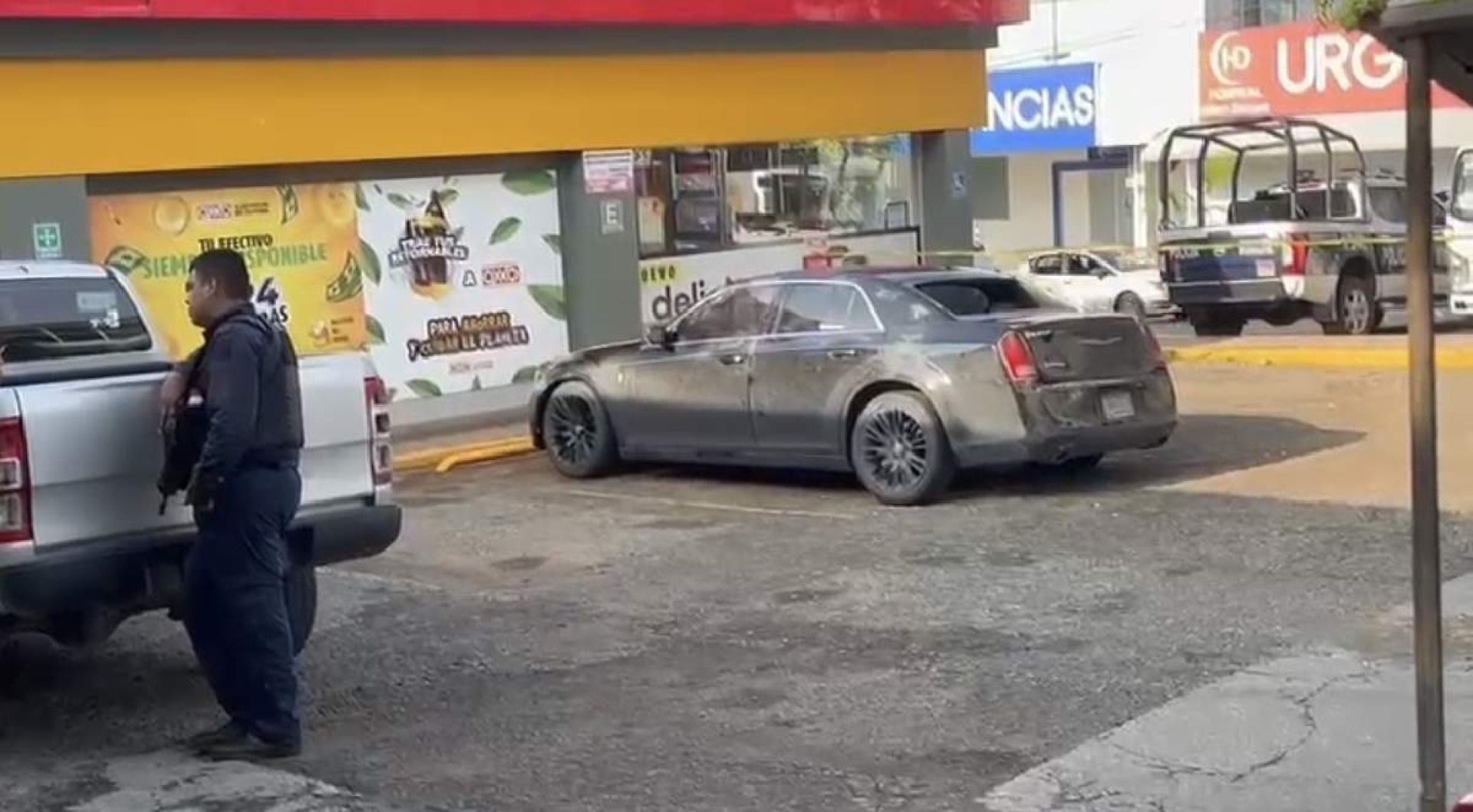 Llegó herido a una clínica a pedir ayuda