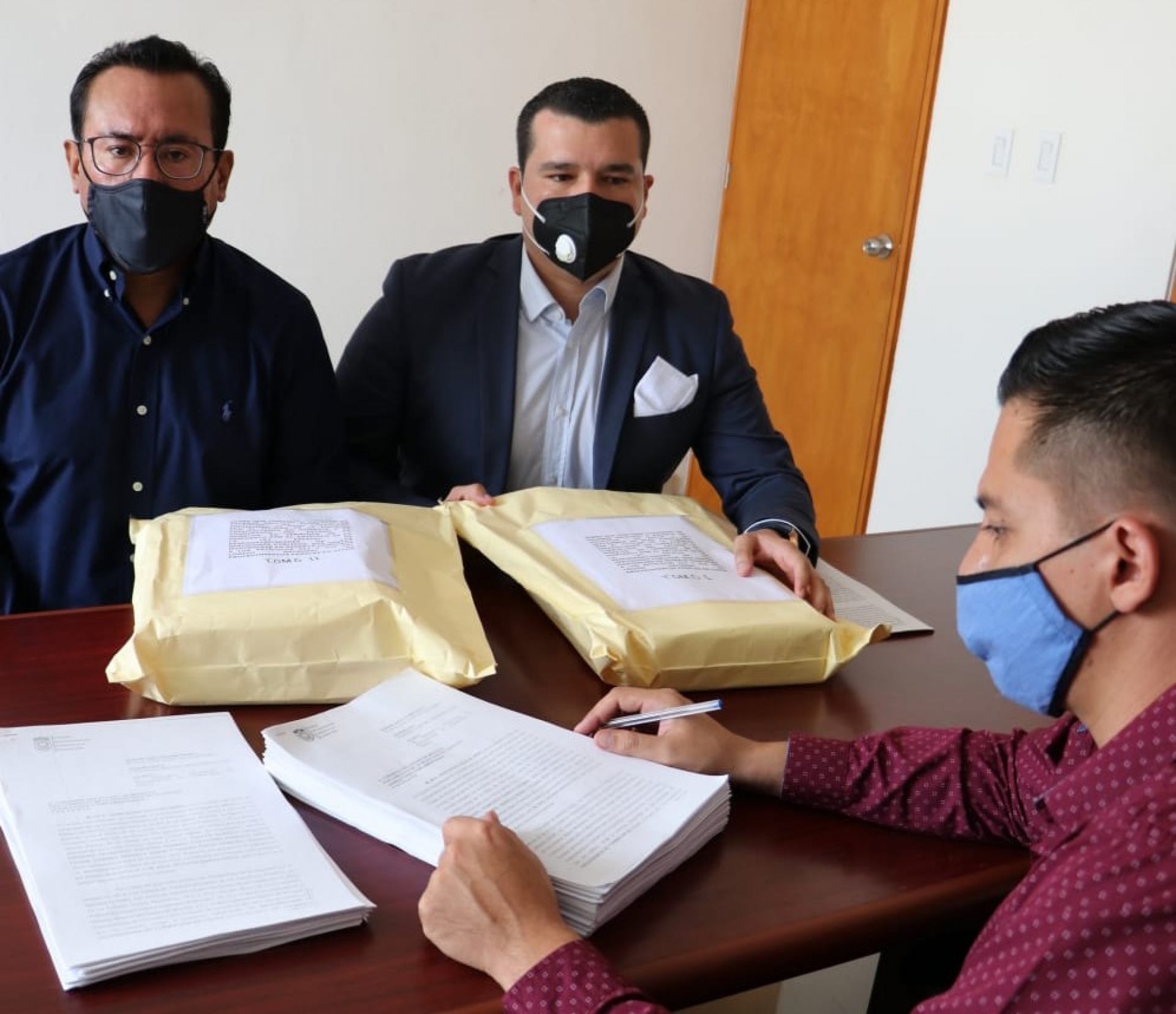 Presenta titular de FECC ante Congreso solicitud para proceder en contra de edil capitalino