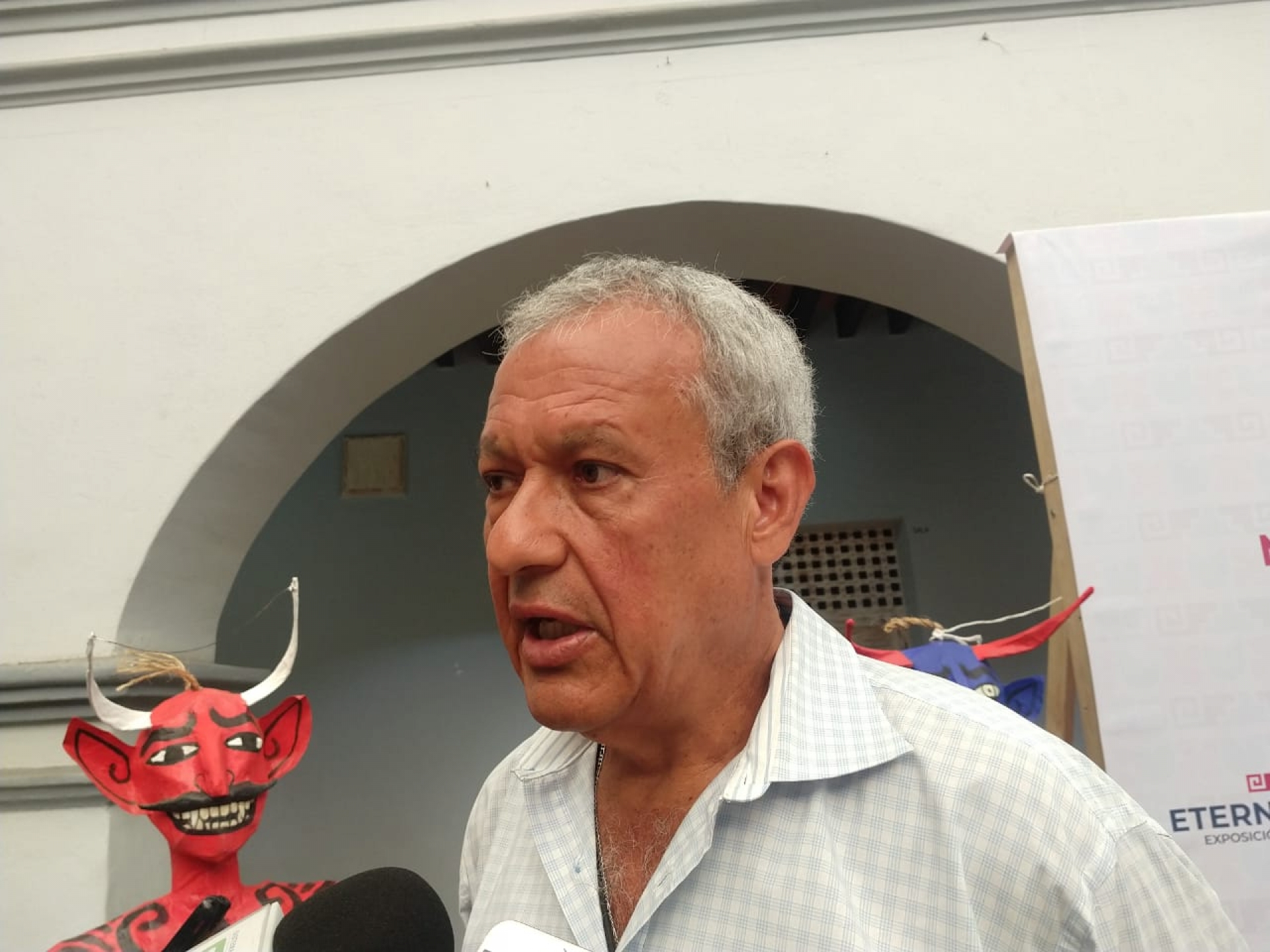 Detectan diez establecimientos con licencias de funcionamiento falsas, en Cuernavaca