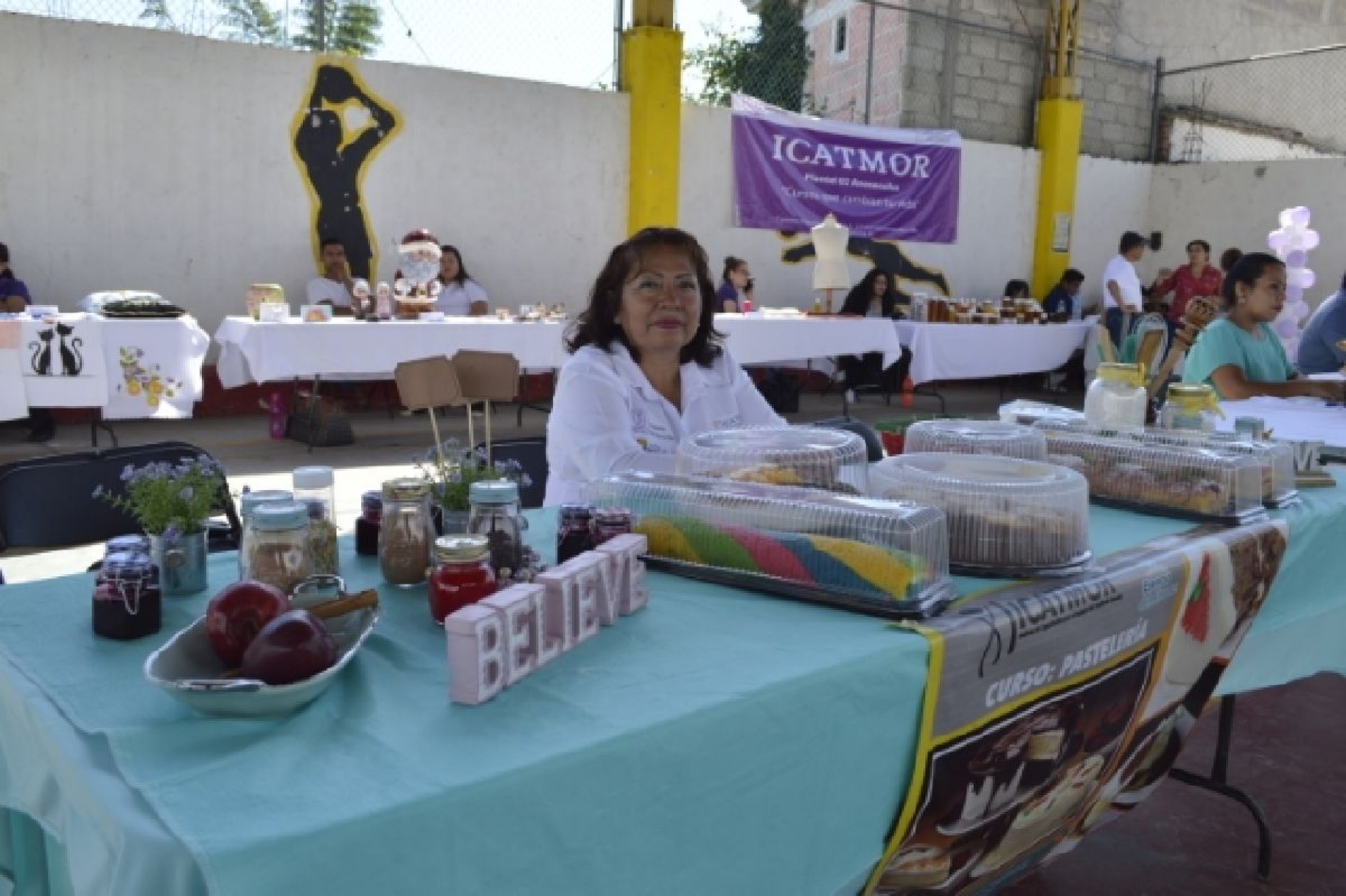 Ofrecen cursos de capacitación laboral a jóvenes de Yautepec