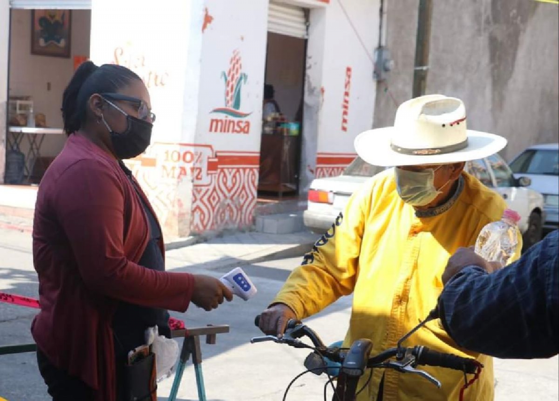 Reiteran obligatoriedad de medidas sanitarias en zonas comerciales de Miacatlán