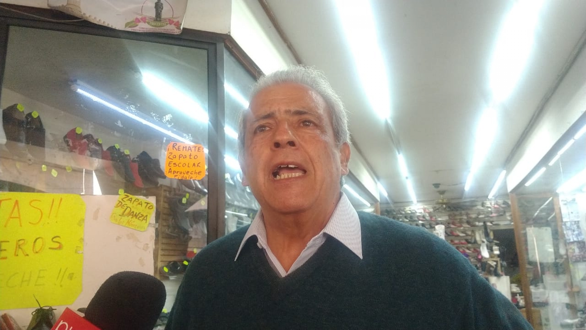 Lamentan comerciantes del centro histórico instalación de ambulantes en la calle Guerrero