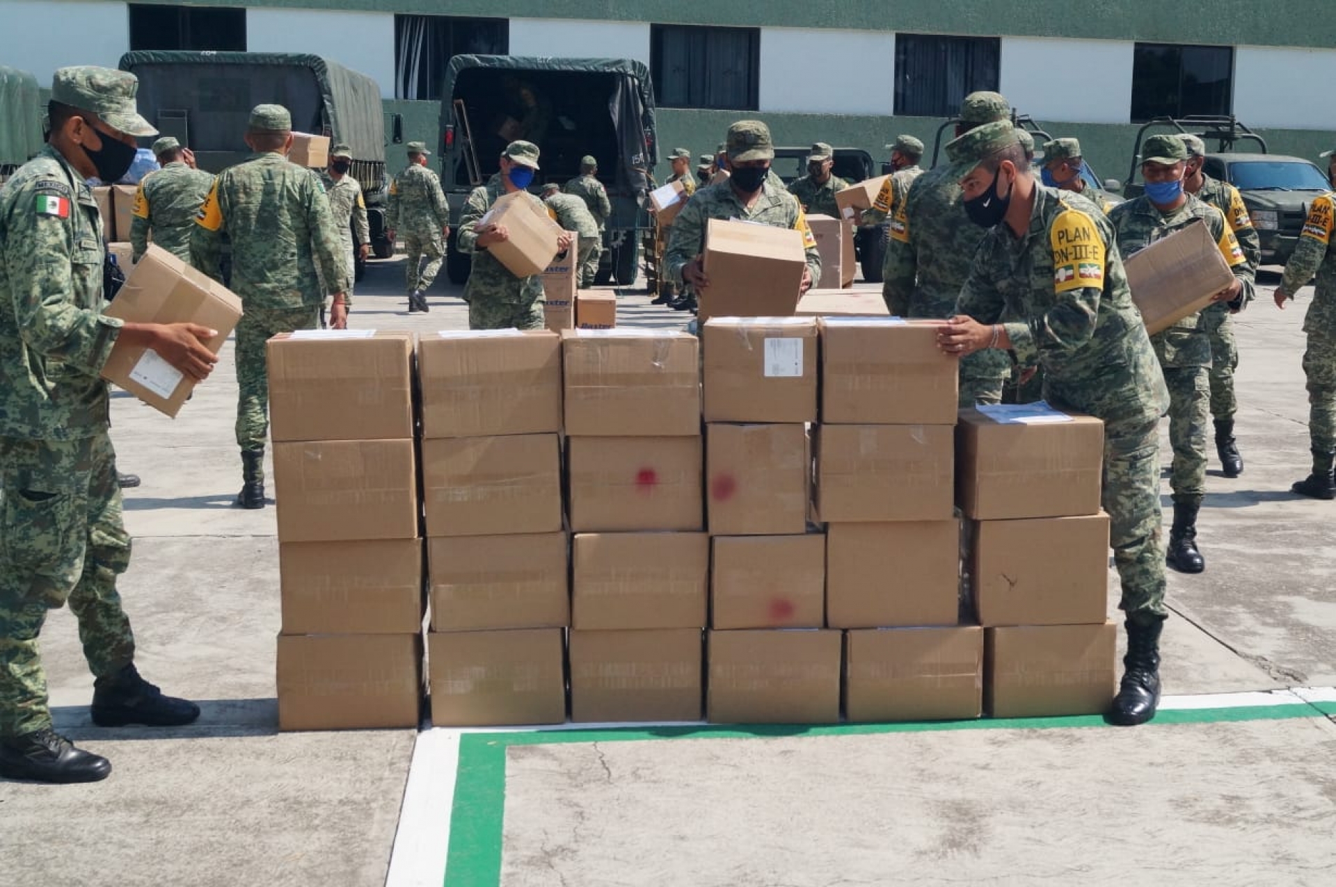 Más insumos médicos y EPP llegan a Morelos para  combatir al covid-19: Sedena