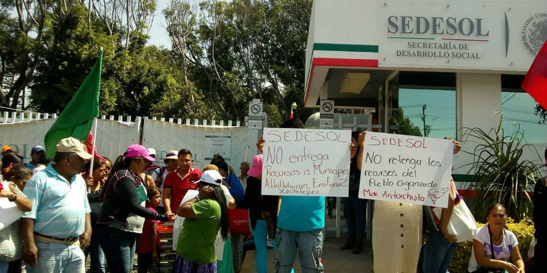 Protesta Antorcha Campesina en Sedatu, Sedagro y Sedesol