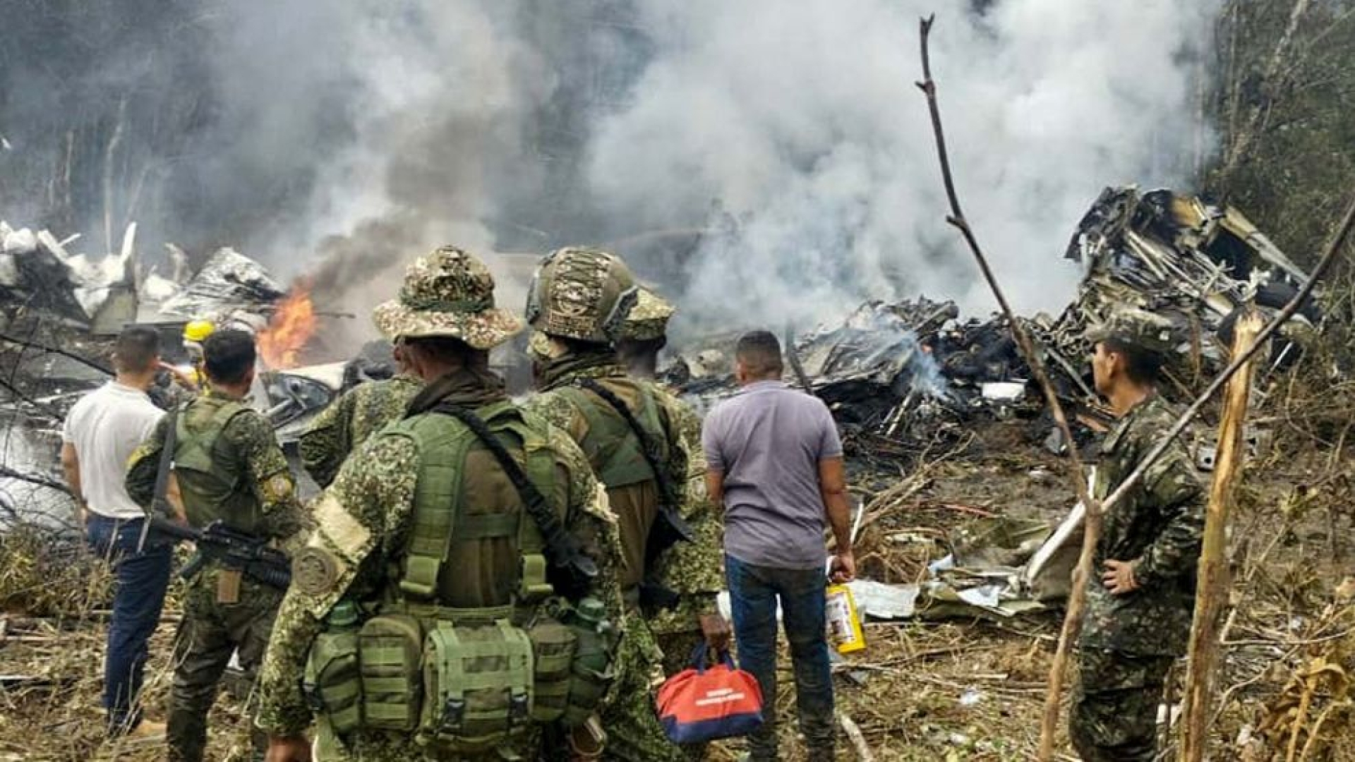 Colombia: Aumenta a 66 el total de militares fallecidos en accidente aéreo