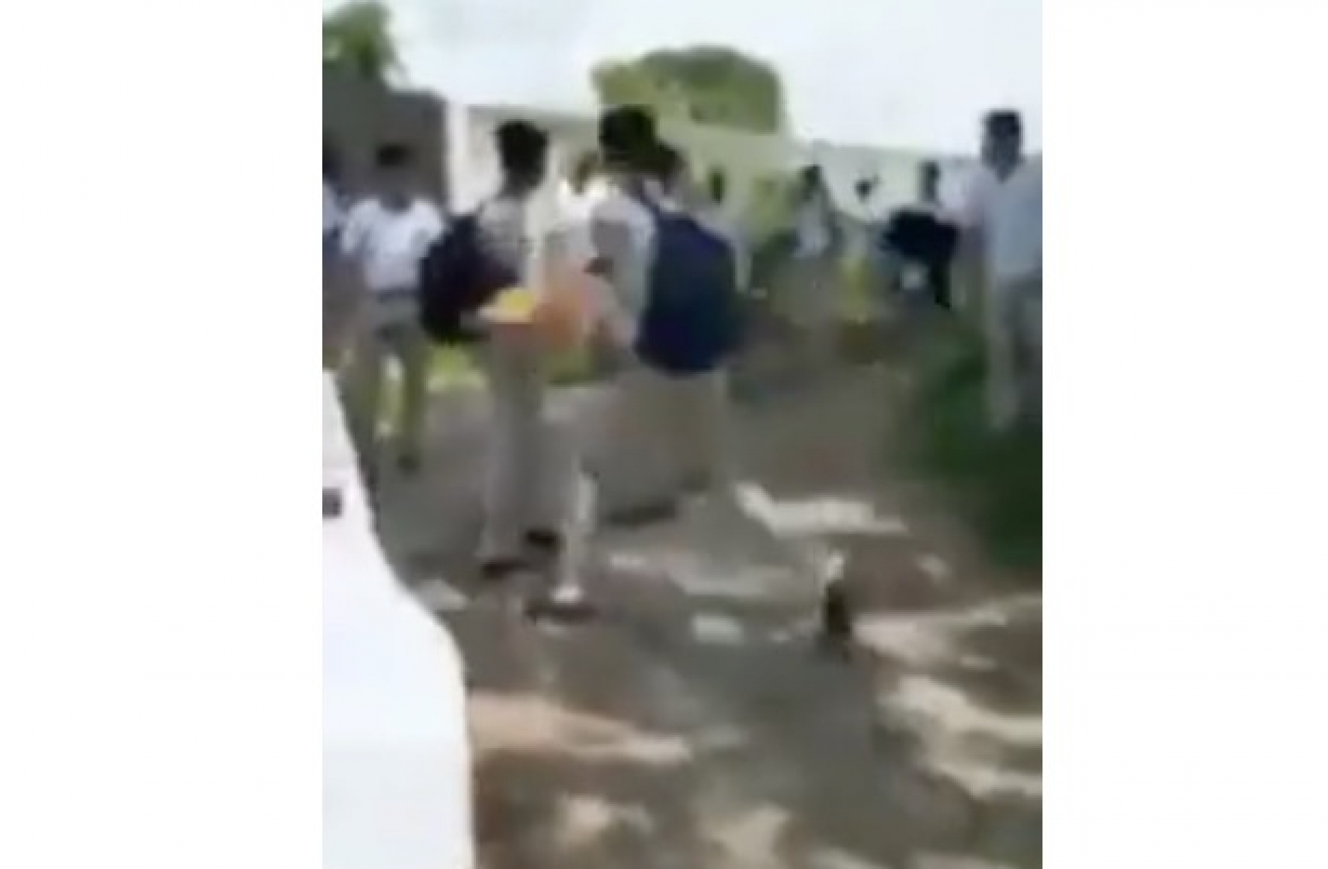 VIDEO: Estudiantes golpean a compañero y muere en Tabasco