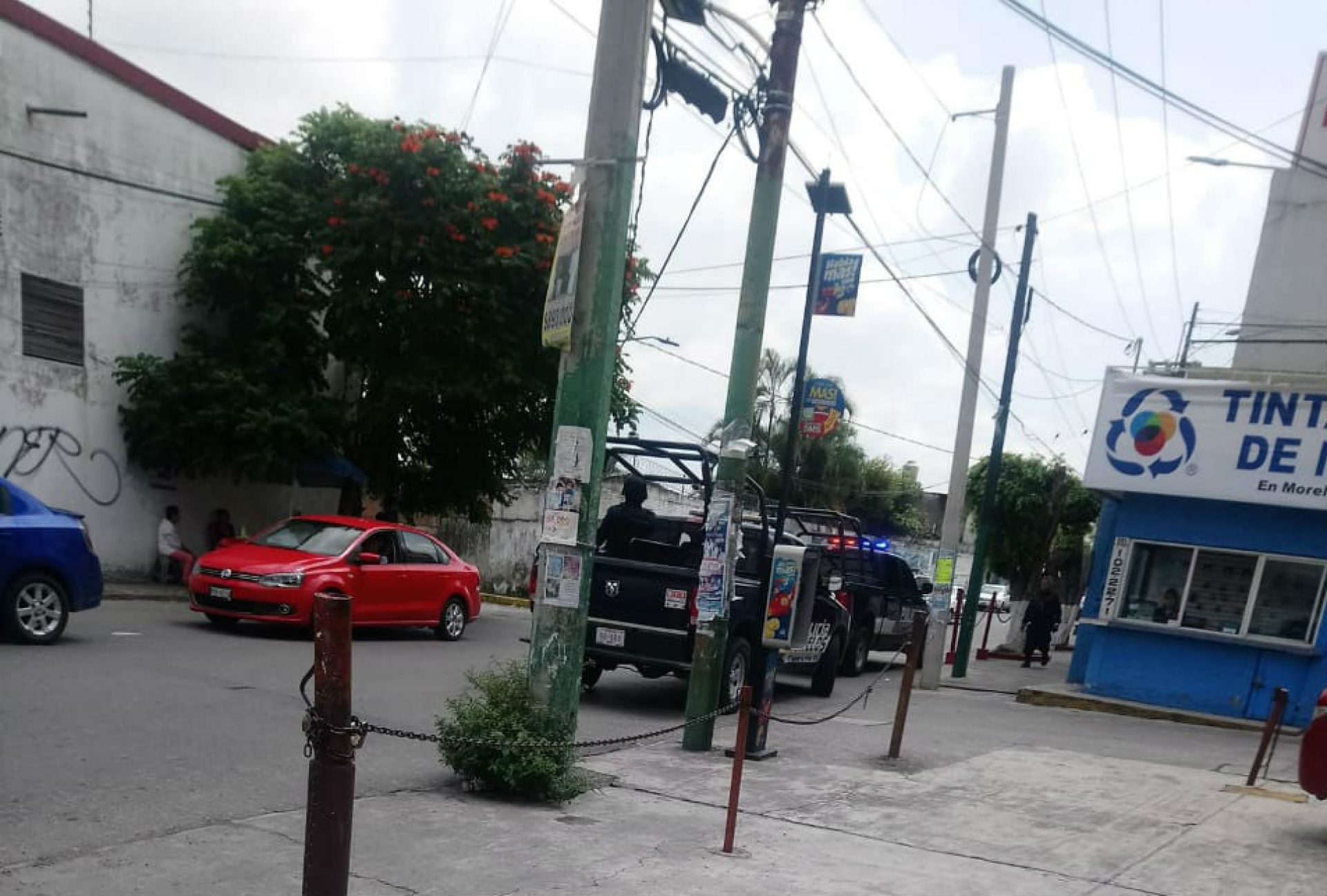 Lesionan a hombre durante asalto en la avenida Rivera Crespo