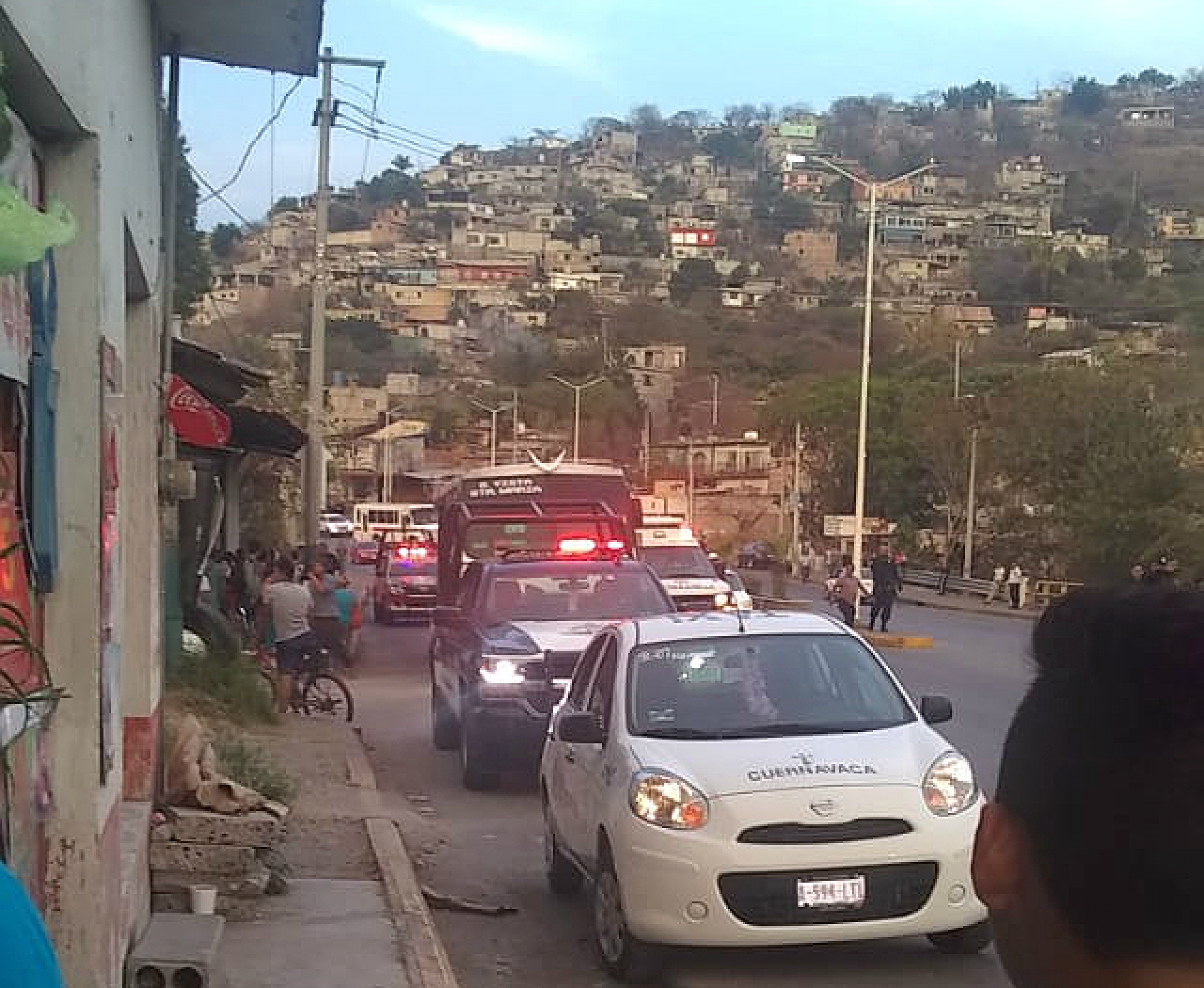 Fallece mujer herida de un balazo en asalto a ruta 3 en Temixco
