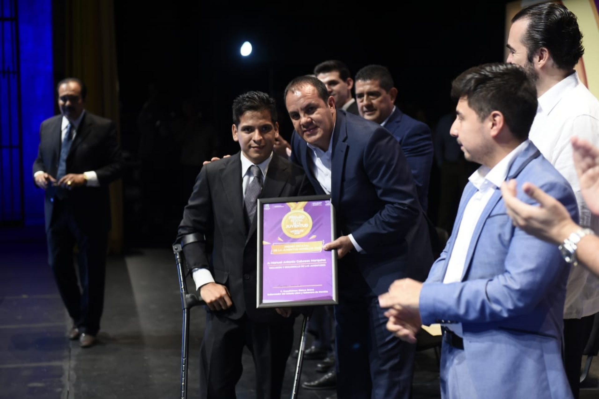 Entrega Cuauhtémoc Blanco Premio Estatal de la Juventud 2019