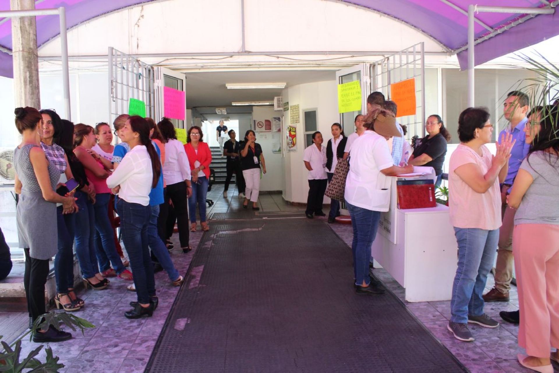 Anuncian paro de labores para hoy en Salud