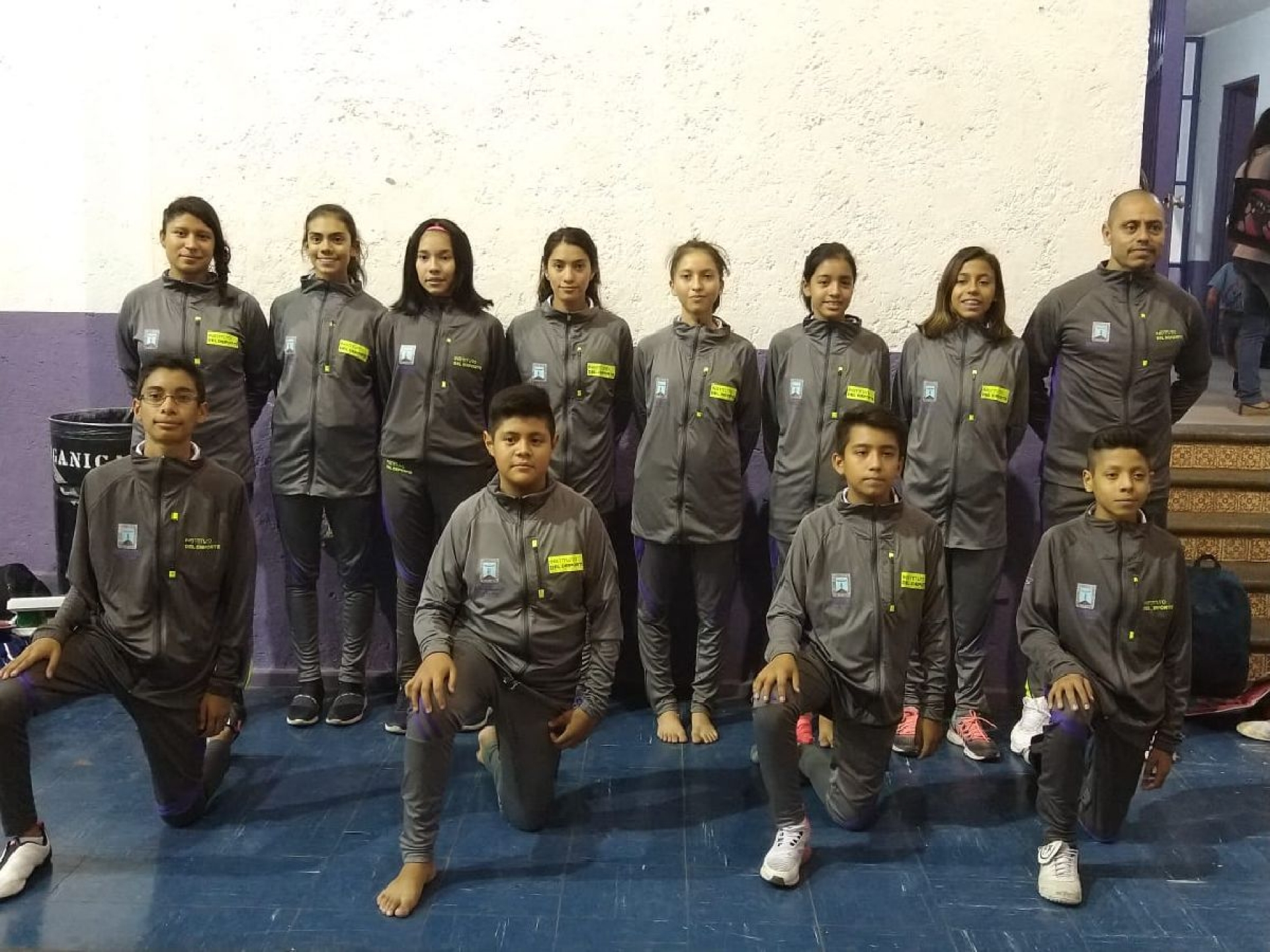 Parten delegaciones de Natación, Taekwondo y Ajedrez rumbo a Olimpiada Nacional, en Quintana Roo