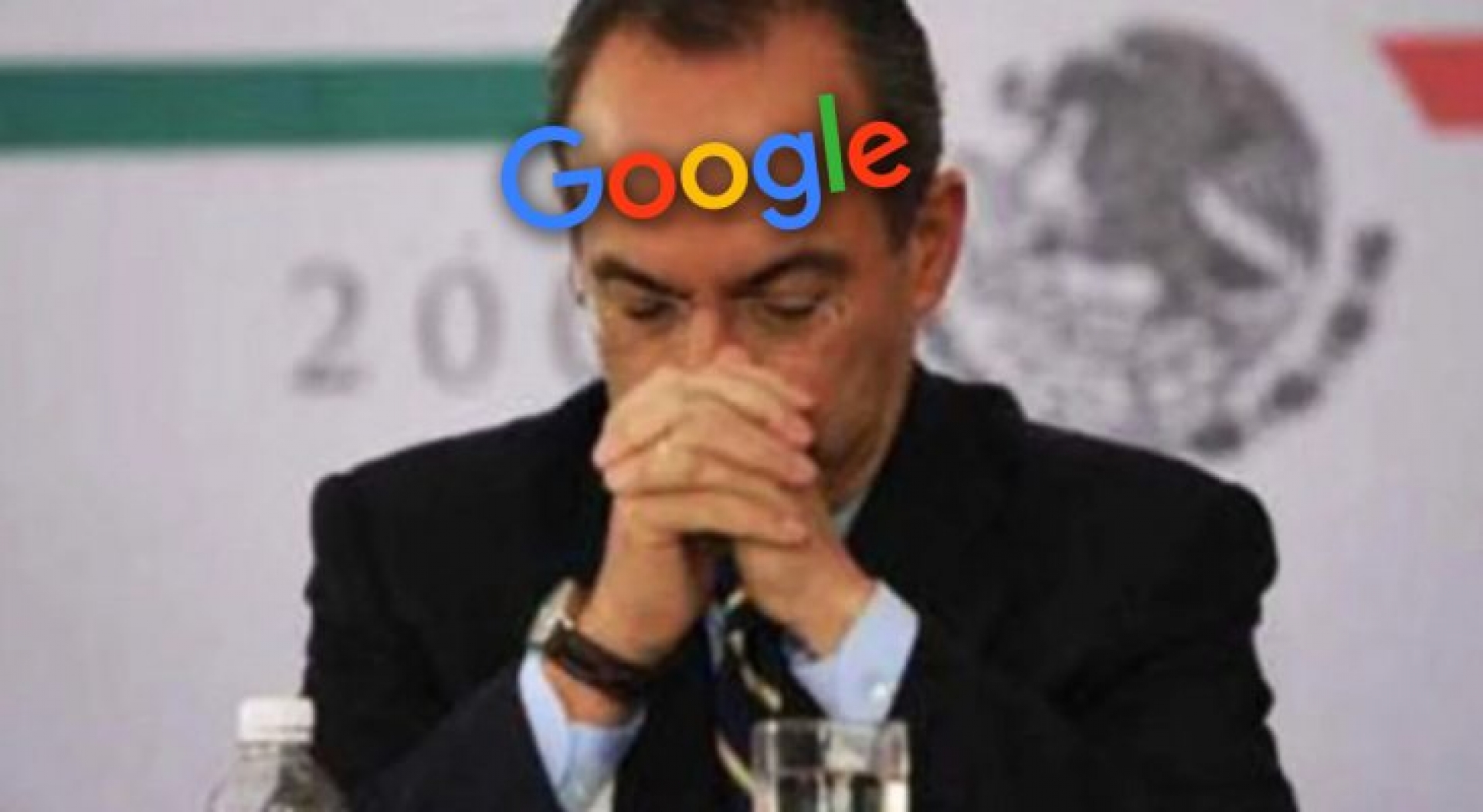Google muestra biografía de Calderón si buscas “Comandante Borolas”