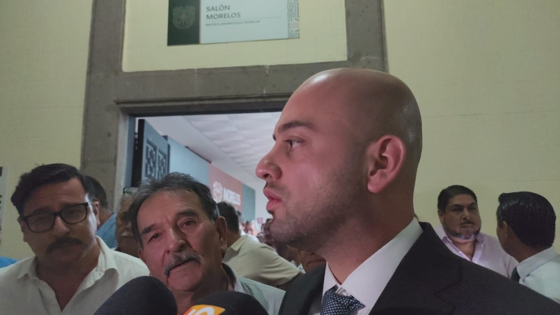 Desactivan protesta de taxistas