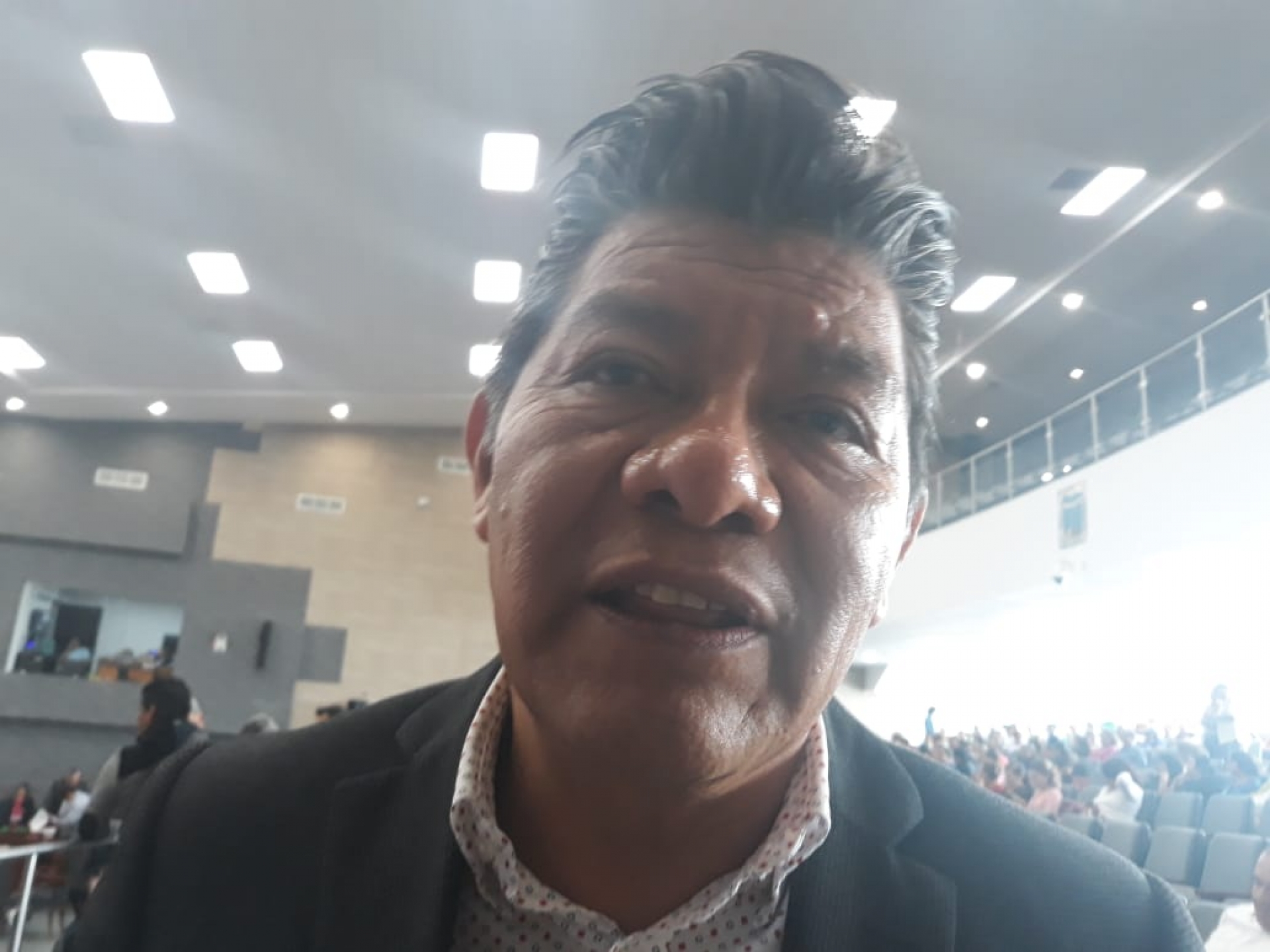 Asegura líder del PRD que respetará determinación de militantes