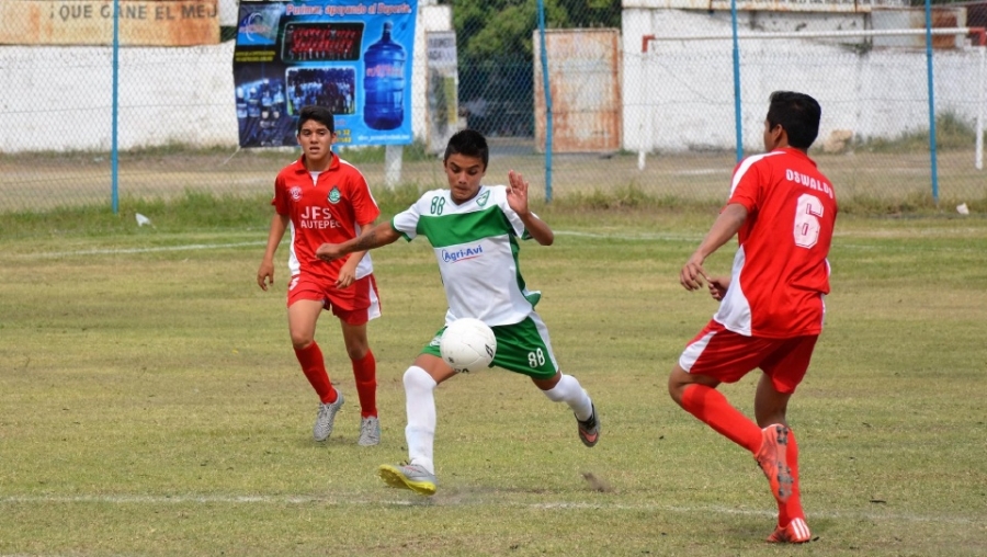 Selva Cañera sigue embalado