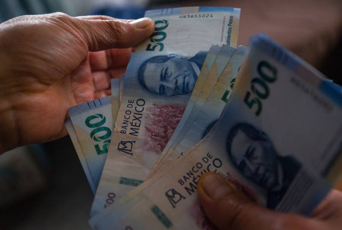 ¿Cuál es el límite de dinero en efectivo que puedes depositar o recibir sin reportarlo el SAT?