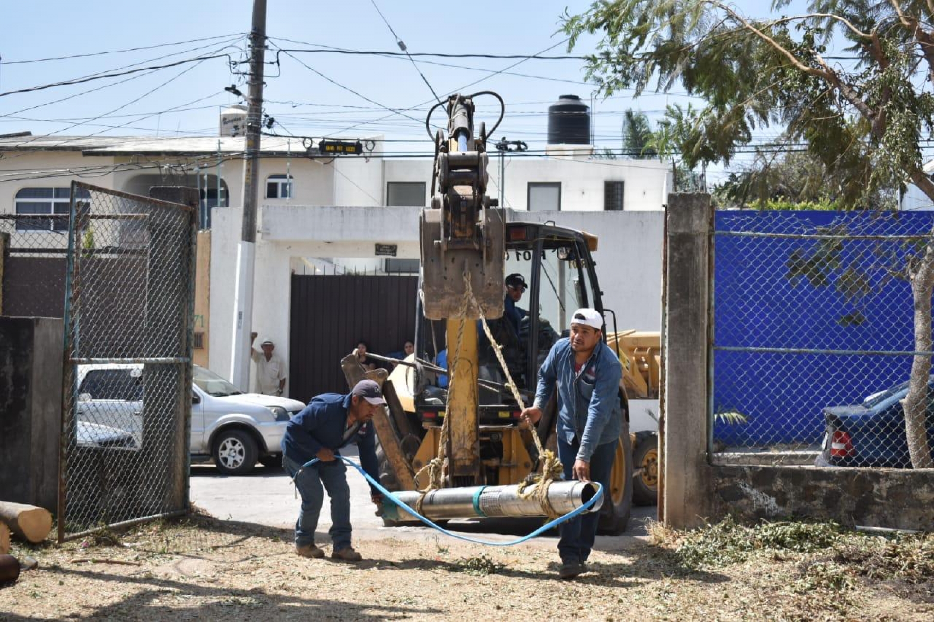 Sustituyen equipo de bombeo en pozo de agua de la colonia Otilio Montaño, en Jiutepec