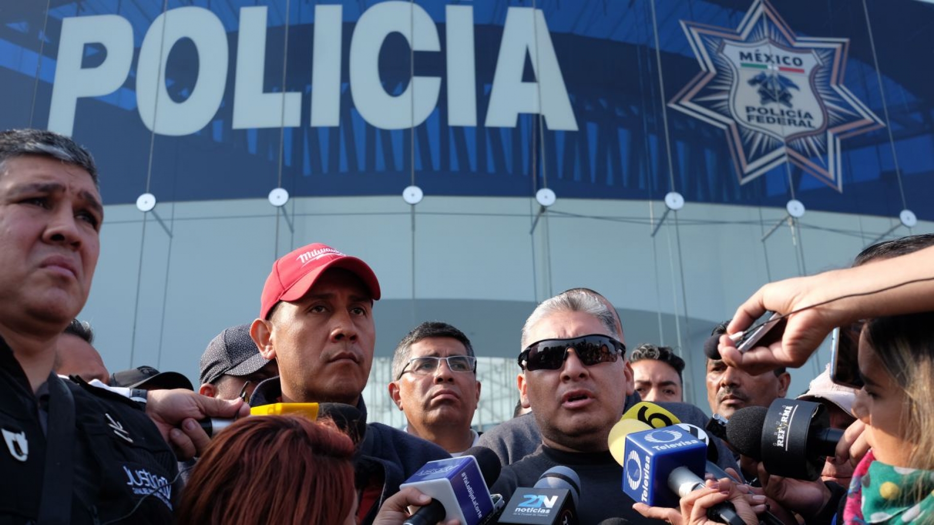 Policías federales responden a AMLO: no hay corrupción ni ‘mano negra'