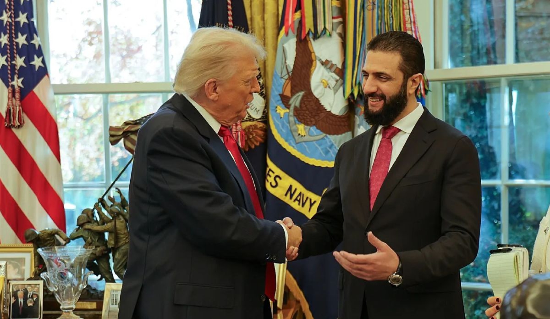 Trump asegura respaldo a Siria tras histórica visita de presidente Al Shara