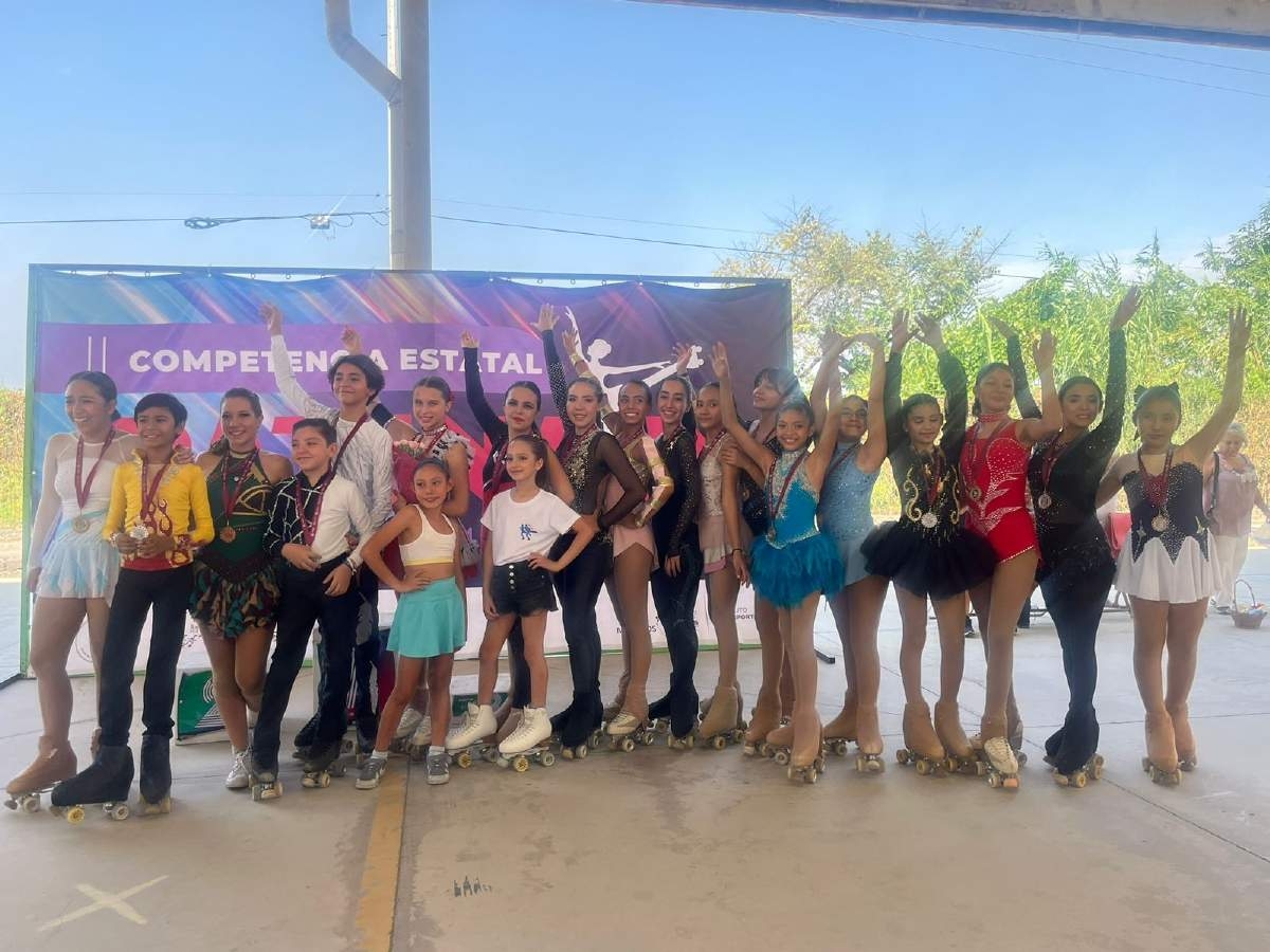 Selección de patinaje artístico se foguea