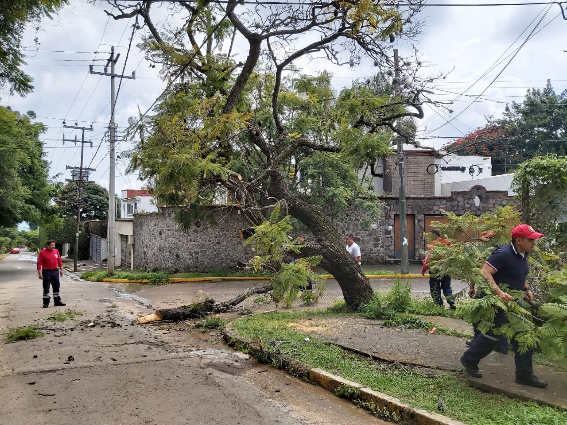 Atiende PC Cuernavaca diversos auxilios, este fin de semana