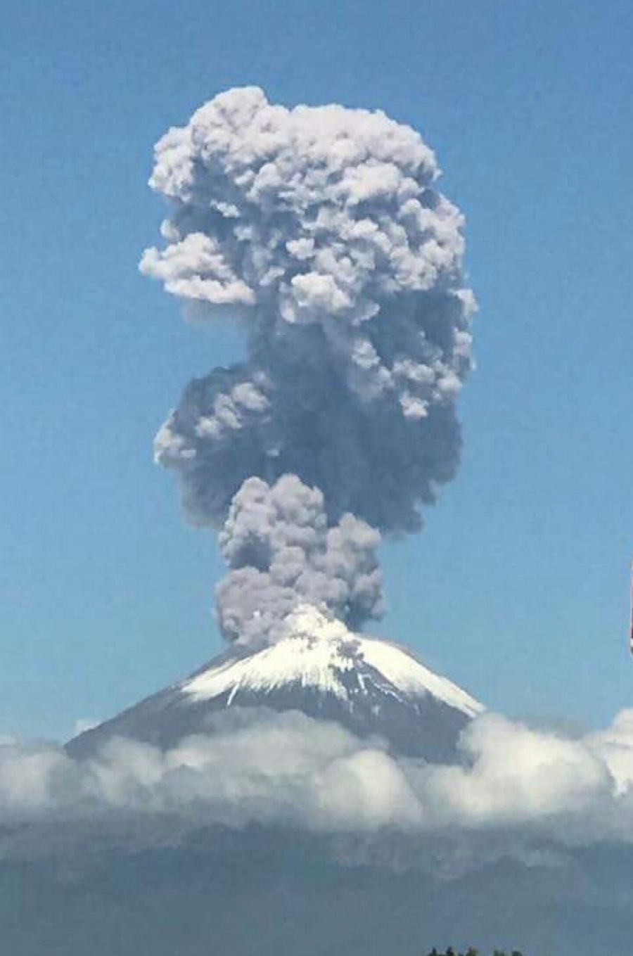 Emite recomendaciones PC ante aumento de actividad del volcán Popocatépetl