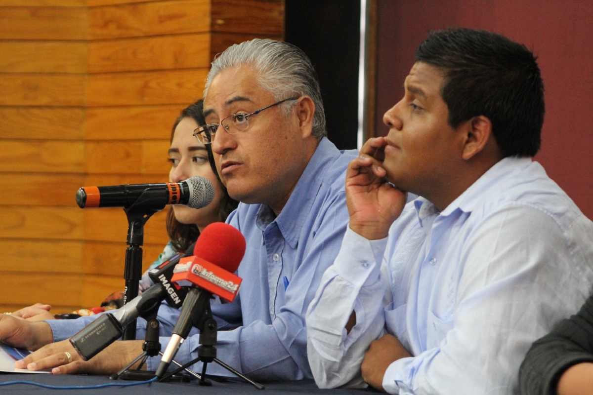 Arremeten FEUM y el rector contra la Fiscalía por asesinato de preparatorianos