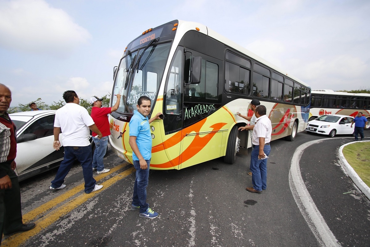Transportistas se manifestaron en el WTC