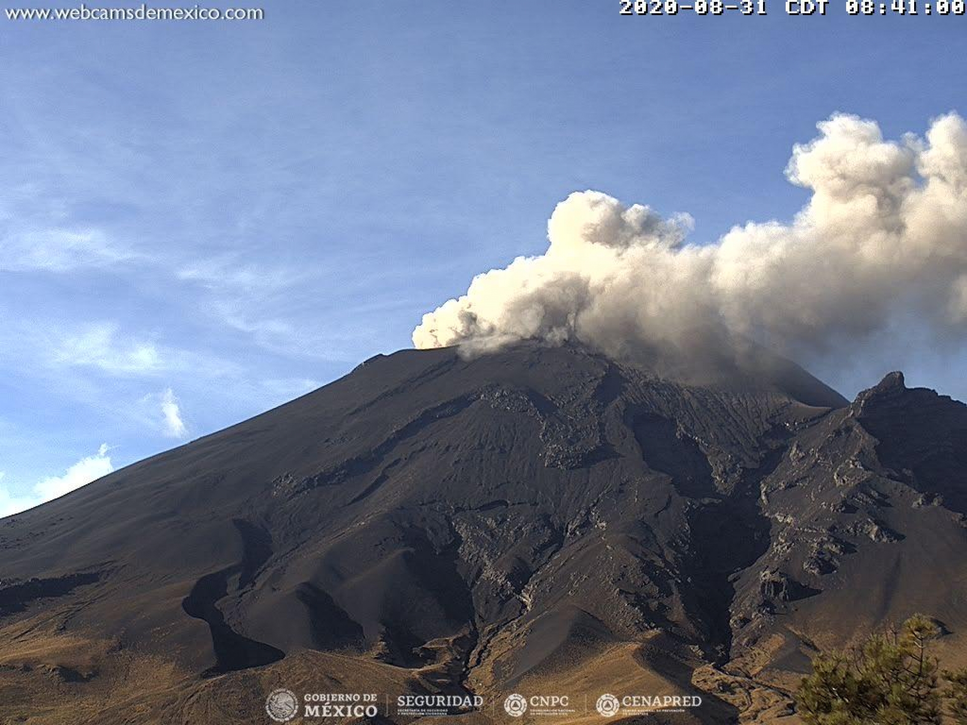 Identifican sistemas de monitoreo 202 exhalaciones del volcán Popocatépetl
