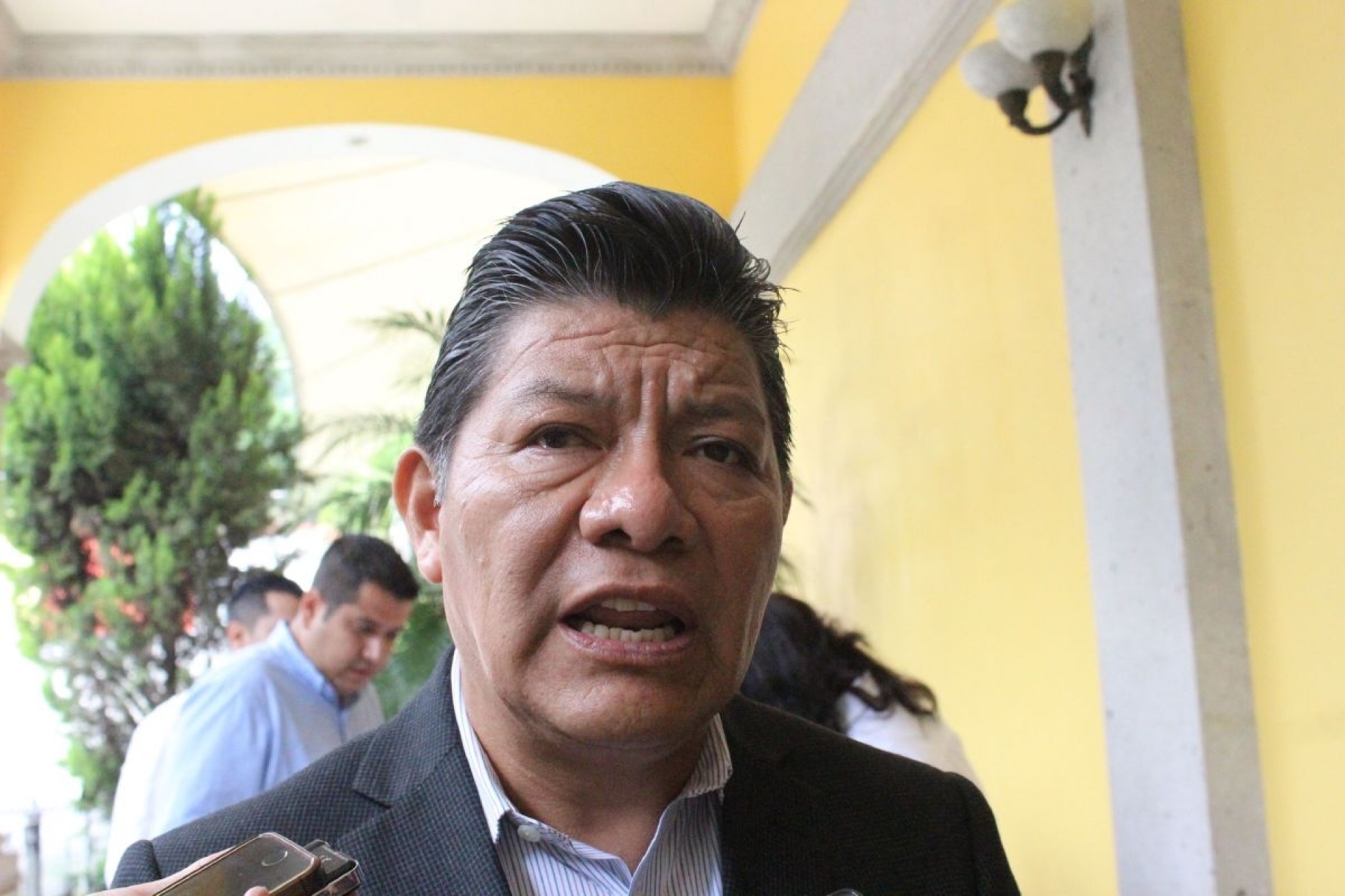Contesta PRD a renuncia de Alonso