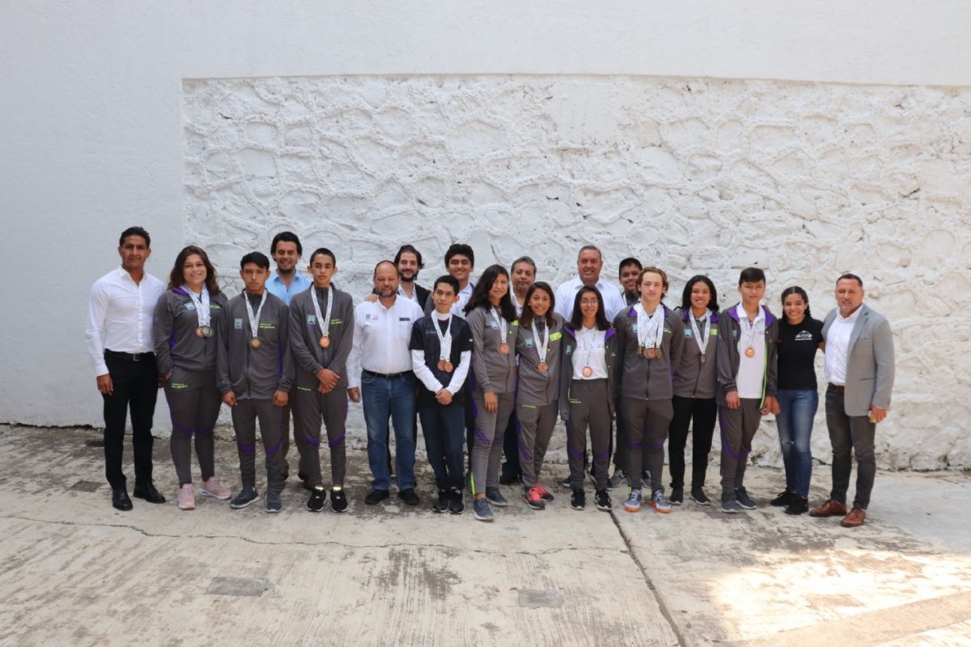 Reconocen a medallistas de Olimpiada Nacional 2019