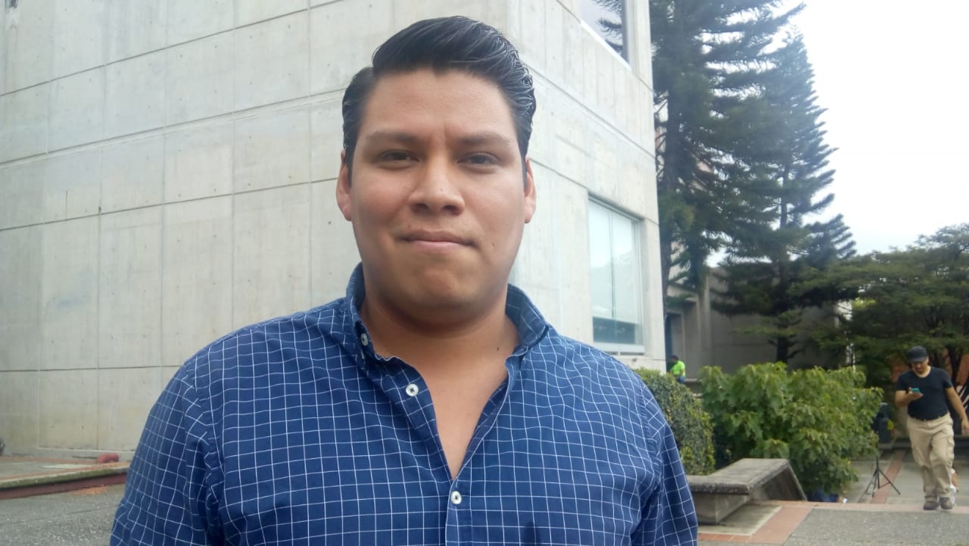 Lamenta FEUM paro de labores