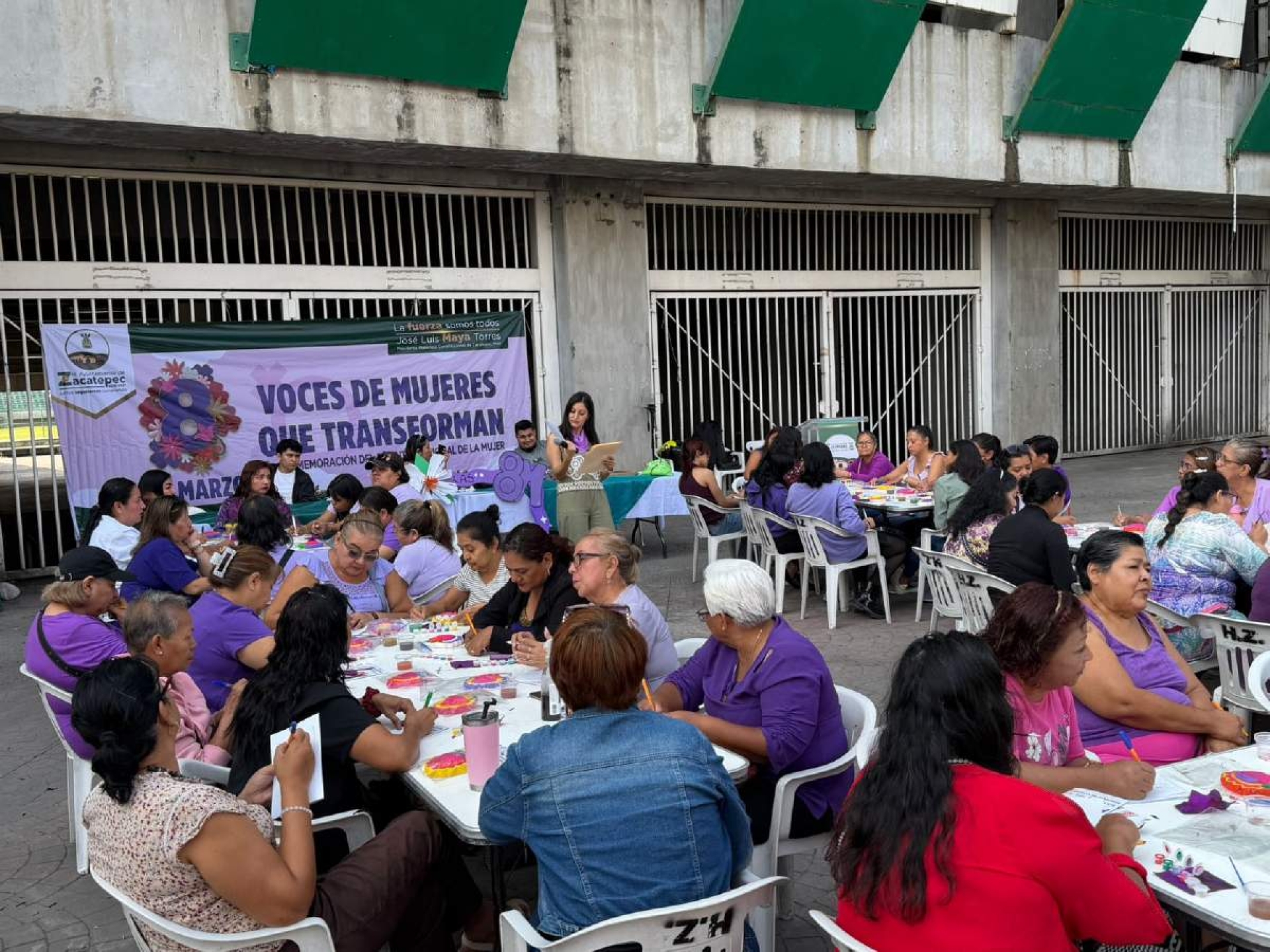 Enseñan a mujeres de Zacatepec a ser resilientes