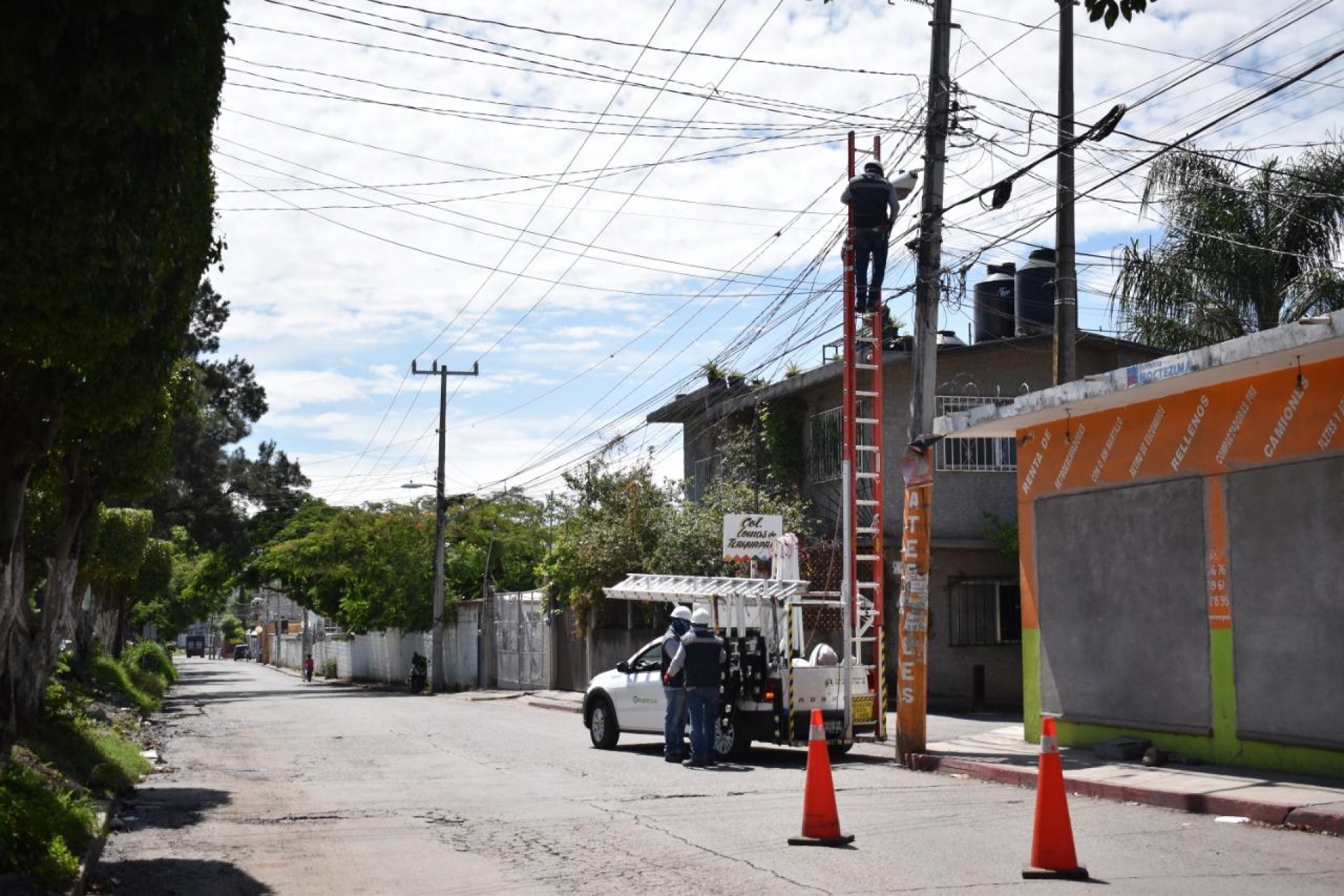 El gobierno de Jiutepec informa que sustituyó primeras mil luminarias en el municipio