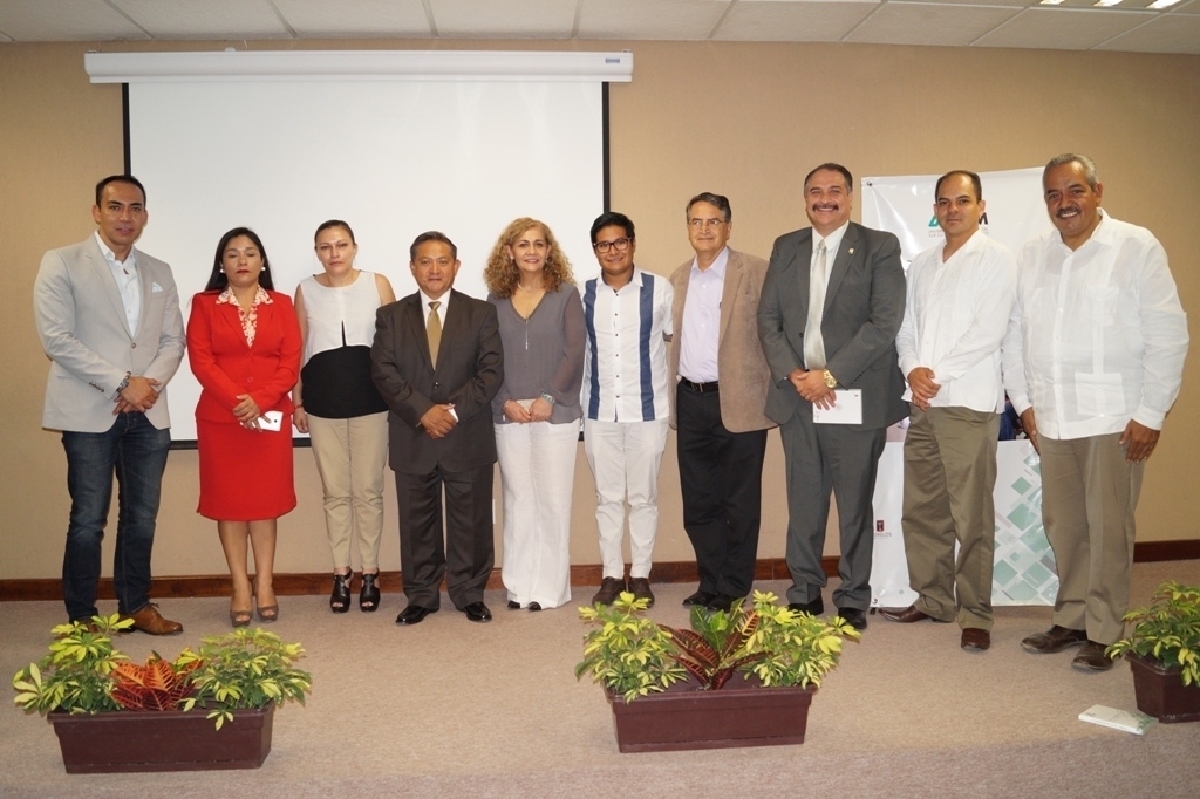 Destacan logros y avances de la UTSEM en informe de actividades