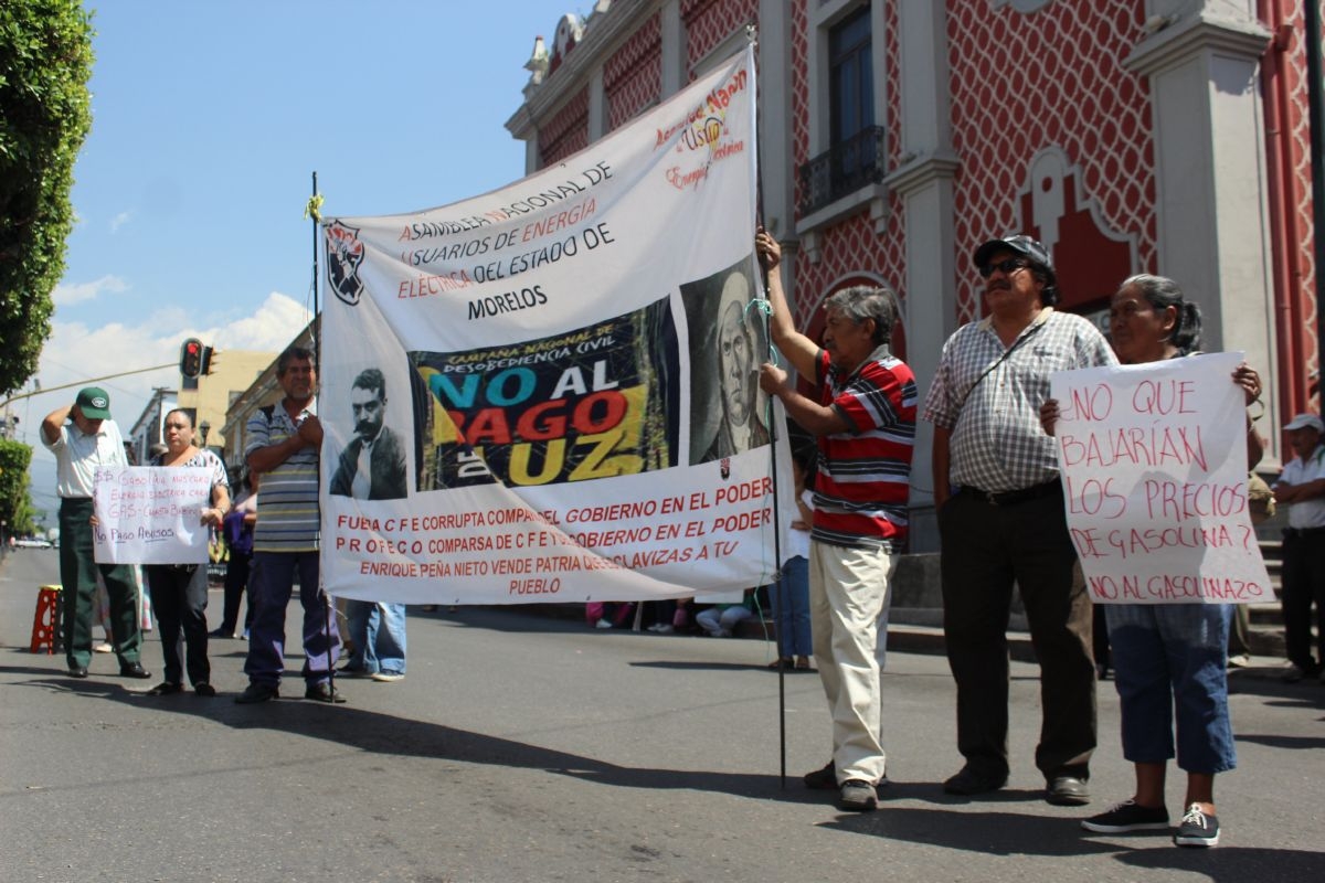 Protestan en varios estados contra abusos de la CFE
