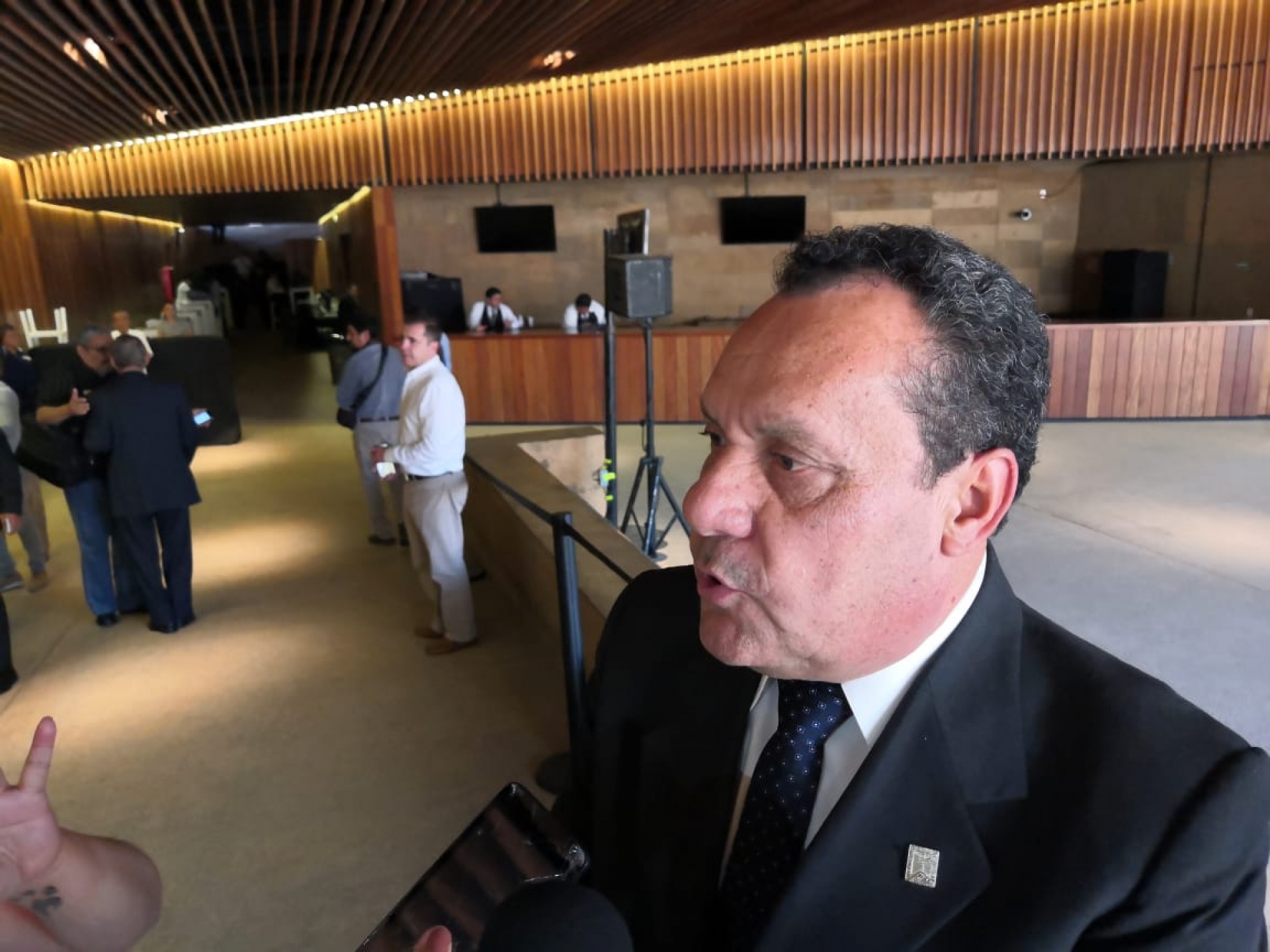 Refiere SDS que 12 verificentros que no están operando fueron suspendidos por Profepa