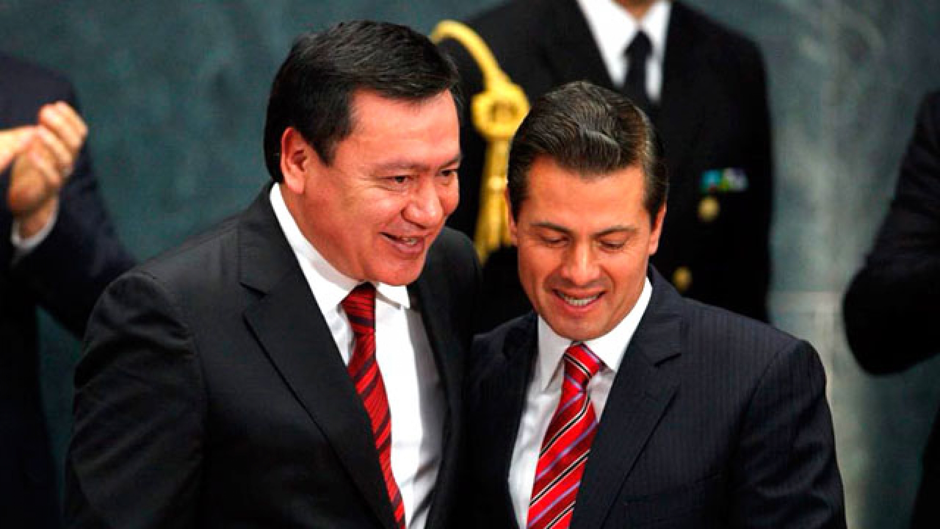 Osorio Chong anuncia que buscaría la presidencia en 2024