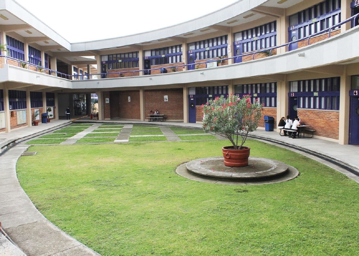 El viernes, ceremonia por los 80 años de la Facultad de Enfermería