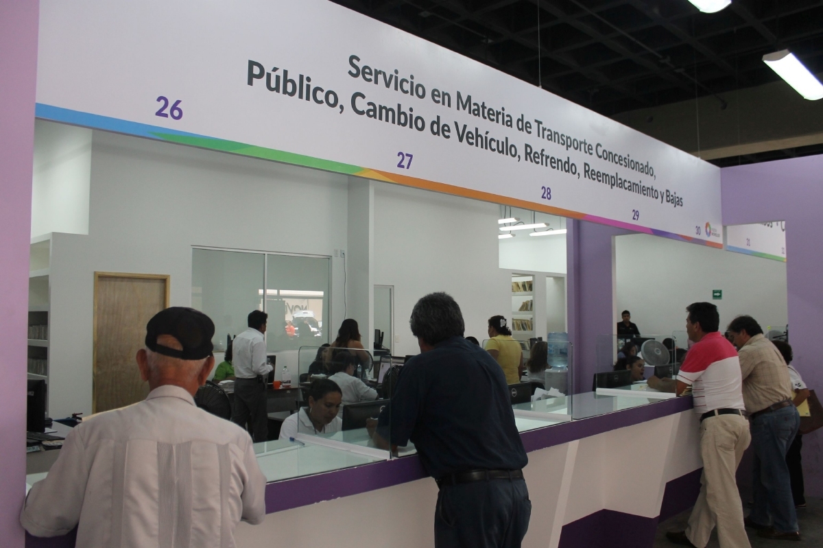 Son 18 mil los transportistas que no han renovado su concesión: Messeguer