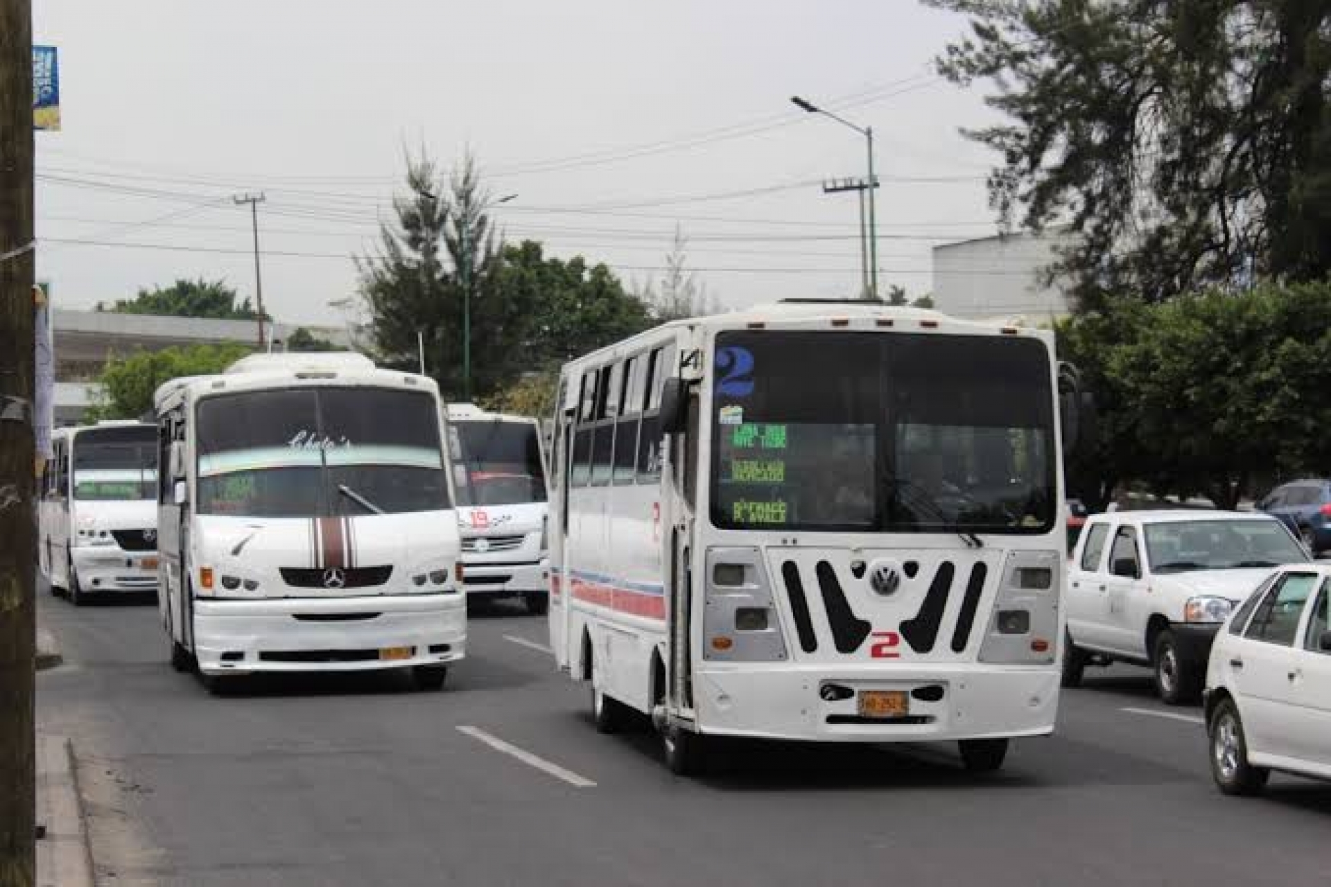 Informa SMyT lineamientos en el uso del transporte en semáforo rojo