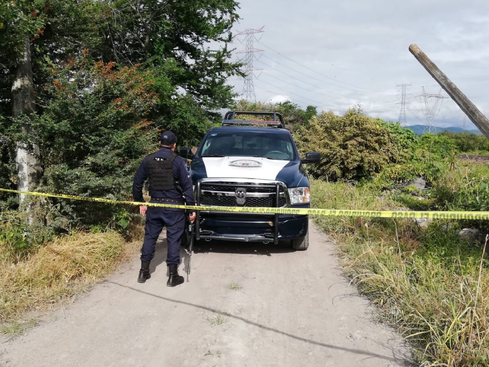 Encuentran a un hombre calcinado