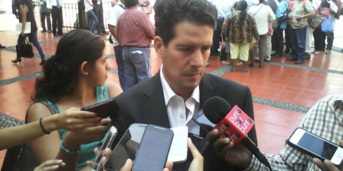 Busca SCT agilizar proceso de indemnización por barda que colapsó en Las Águilas