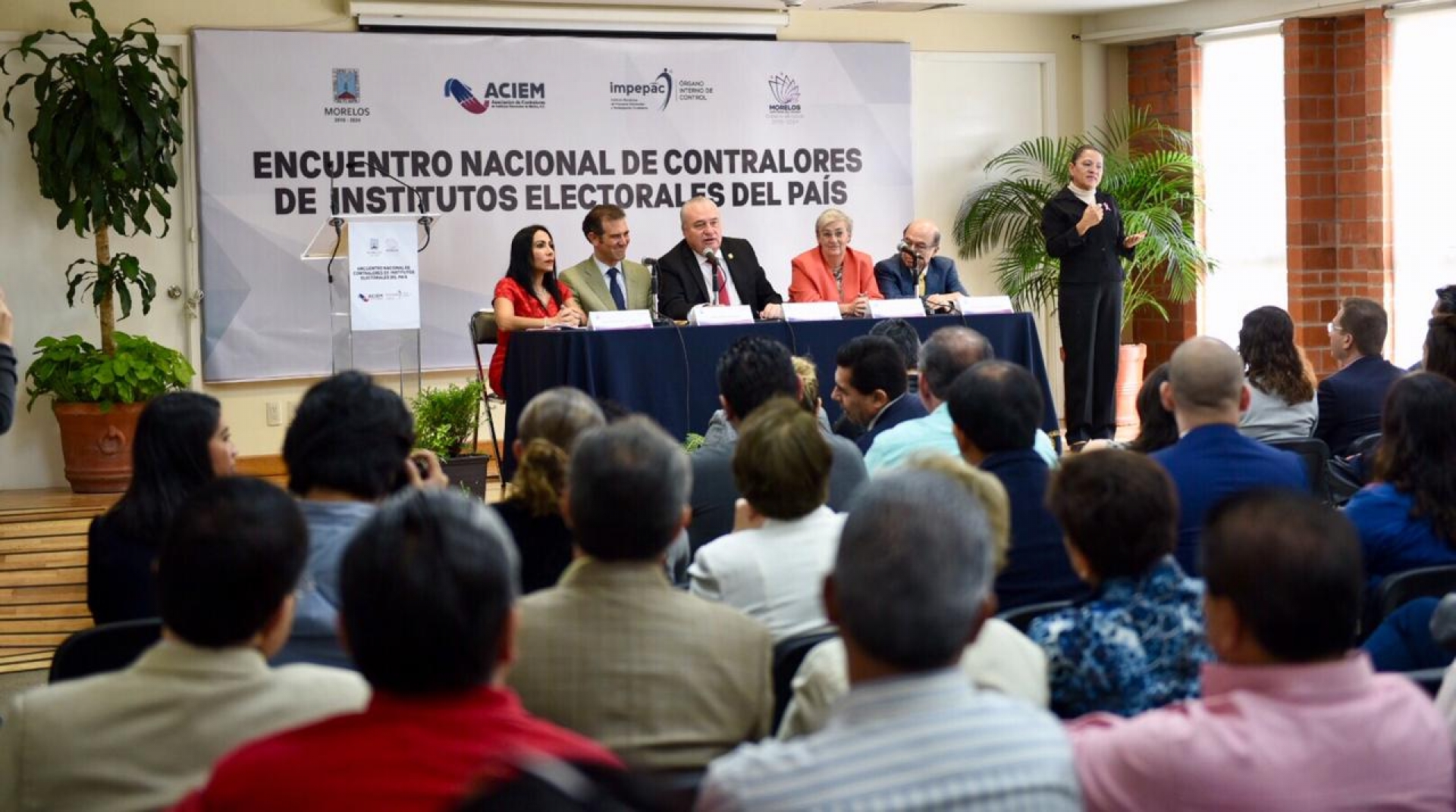 Efectúan 'Encuentro nacional de contralores de institutos electorales del país'